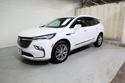 2022 Buick Enclave Essence