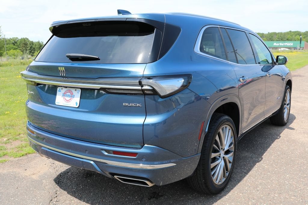 2025 Buick Enclave Avenir
