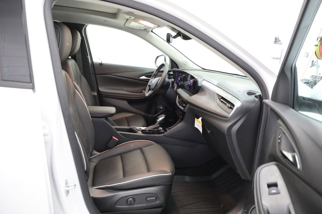 2025 Buick Encore GX Avenir