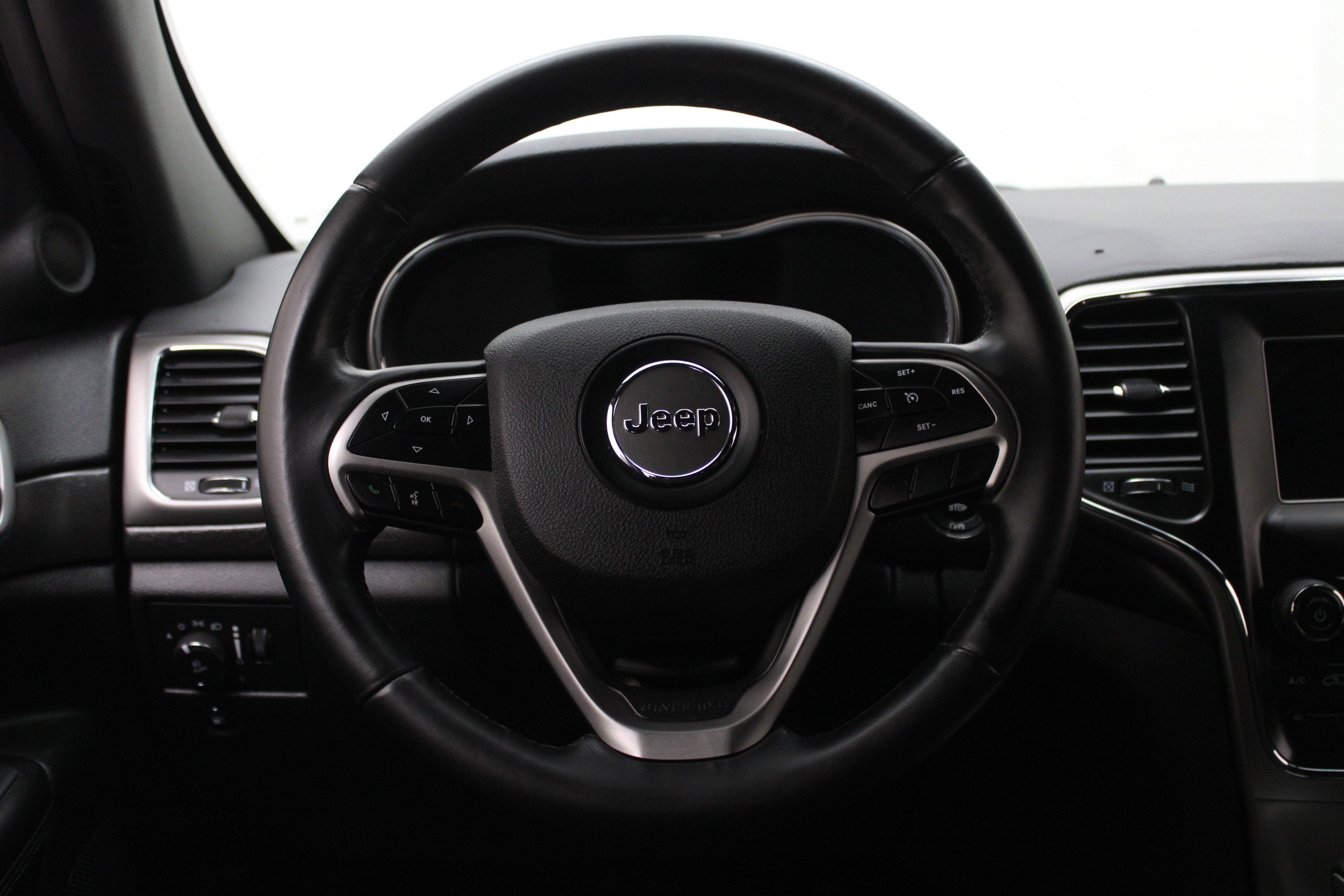 2018 Jeep Grand Cherokee Laredo E
