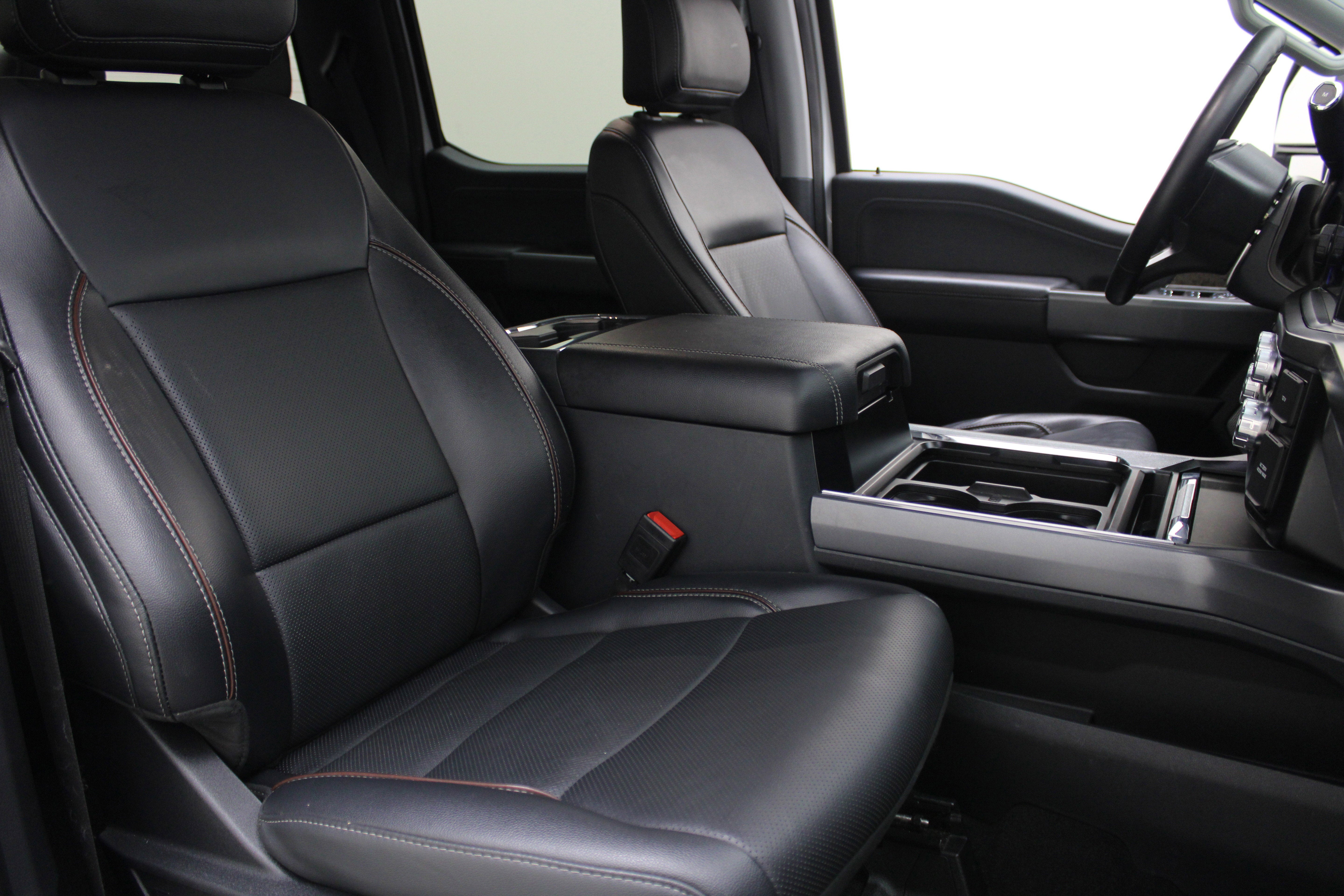 2024 Ford Super Duty F-350 SRW Pickup LARIAT