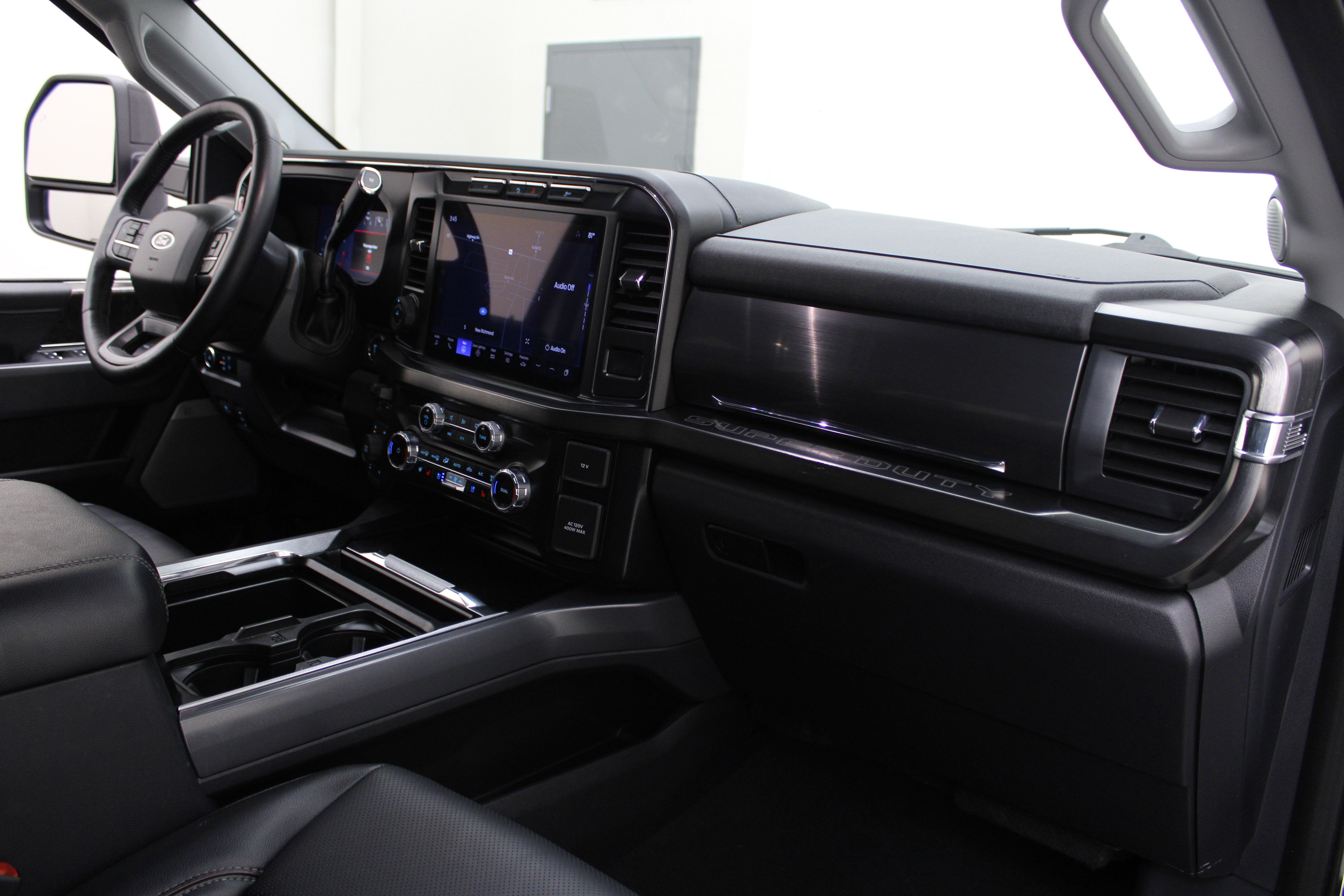 2024 Ford Super Duty F-350 SRW Pickup LARIAT