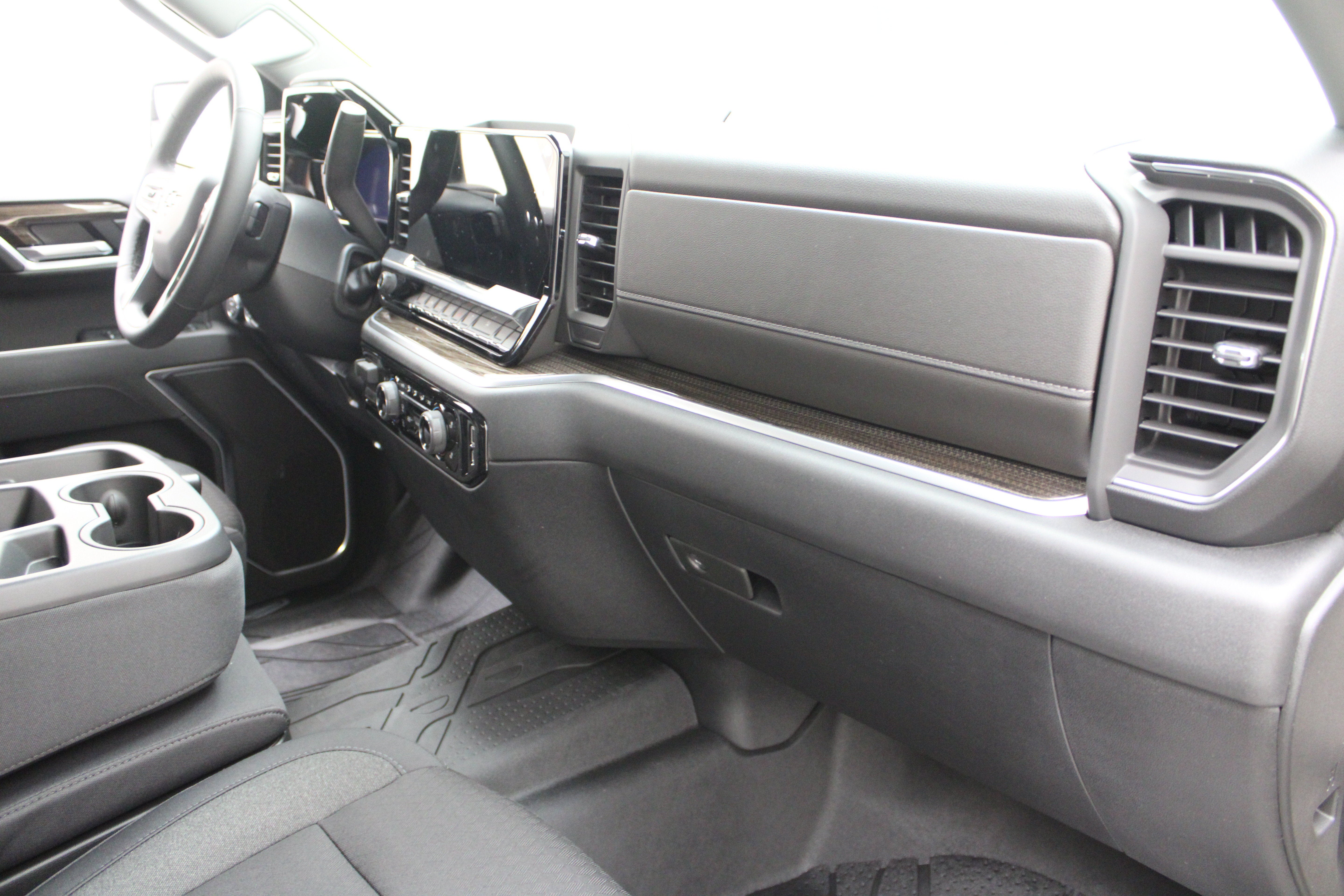 2026 Chevrolet Silverado 1500 RST - Photo 7