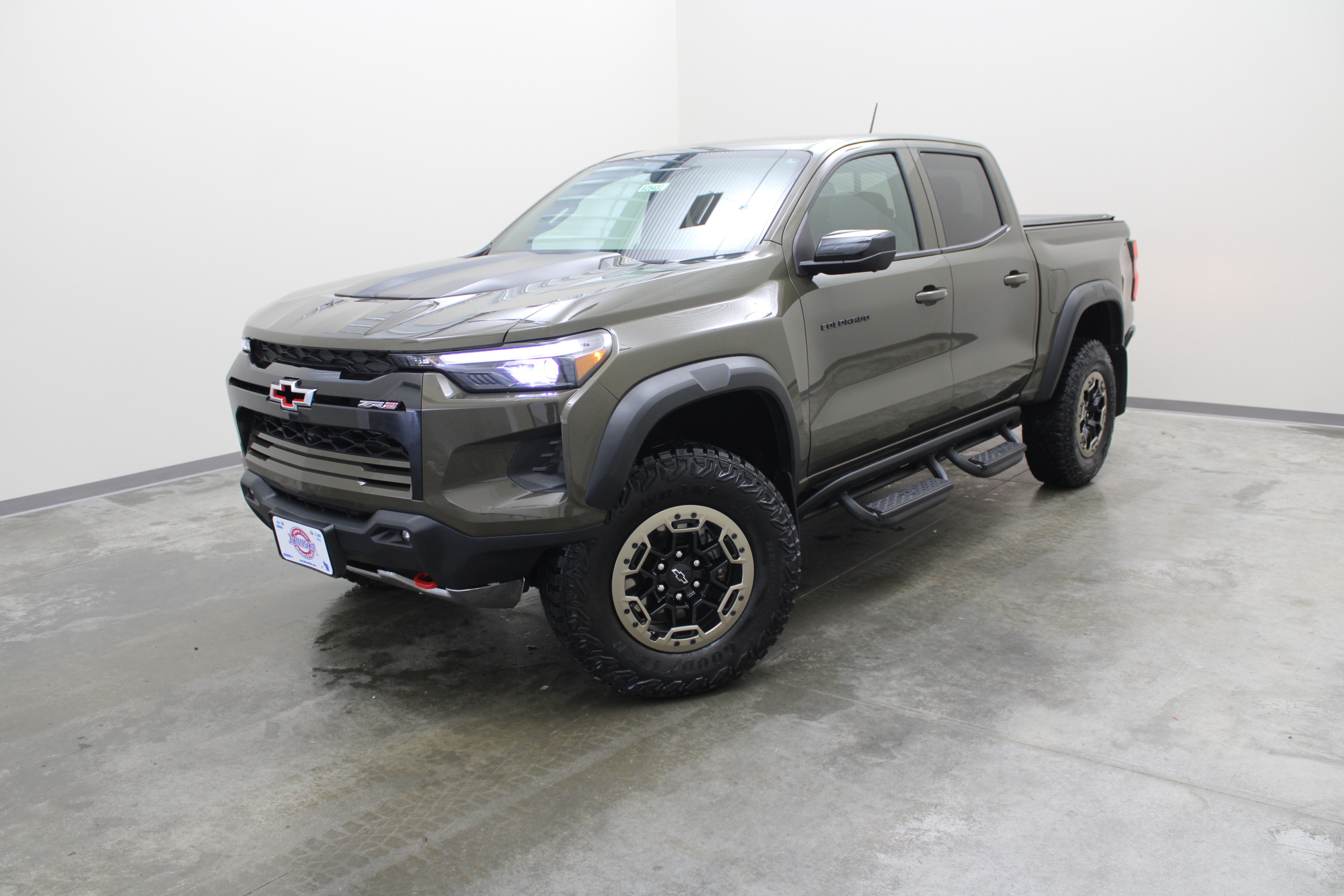 2025 Chevrolet Colorado 4WD ZR2
