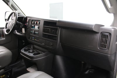 2020 GMC Savana Passenger LS