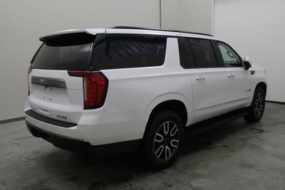 2023 GMC Yukon XL AT4