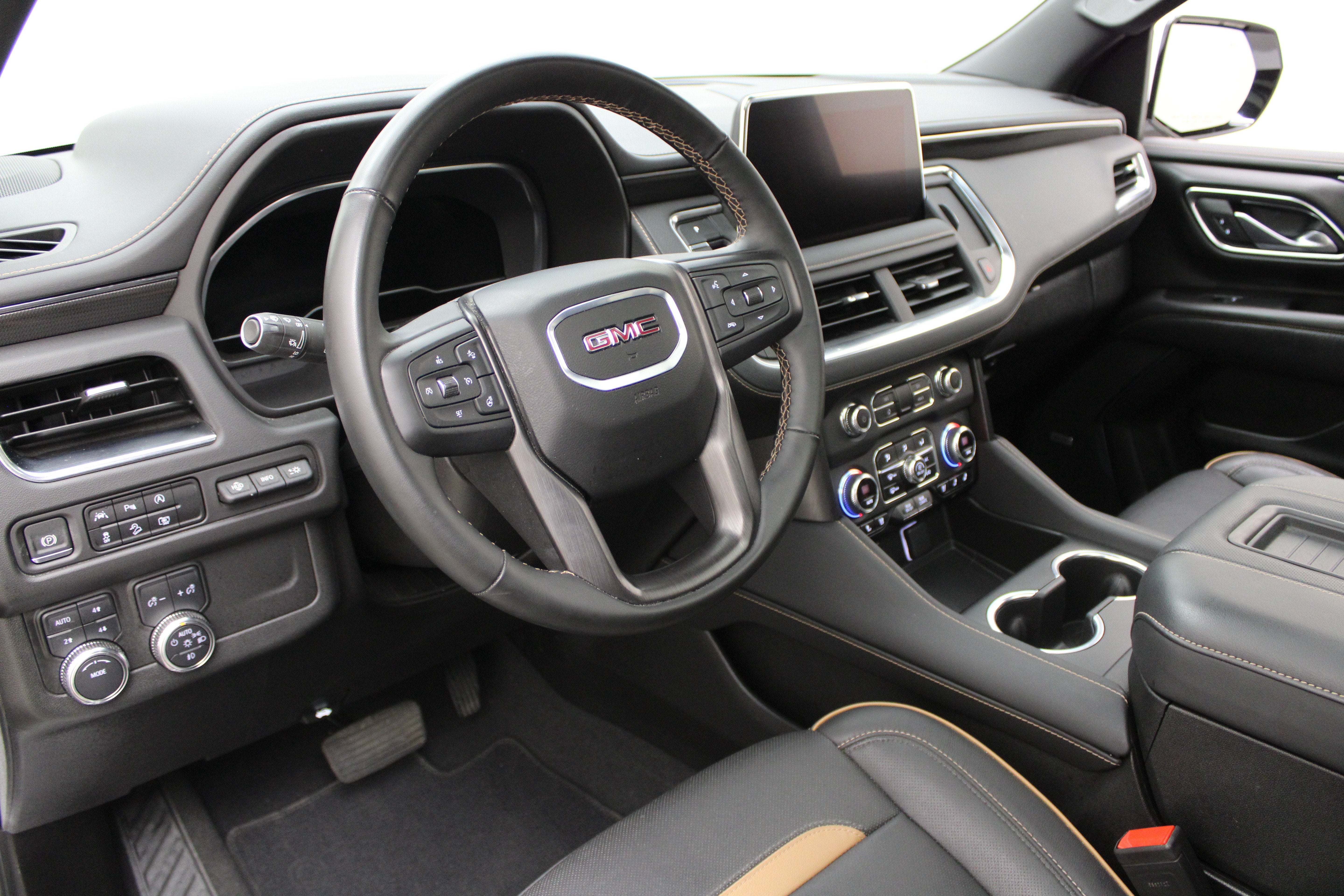 2024 GMC Yukon XL AT4
