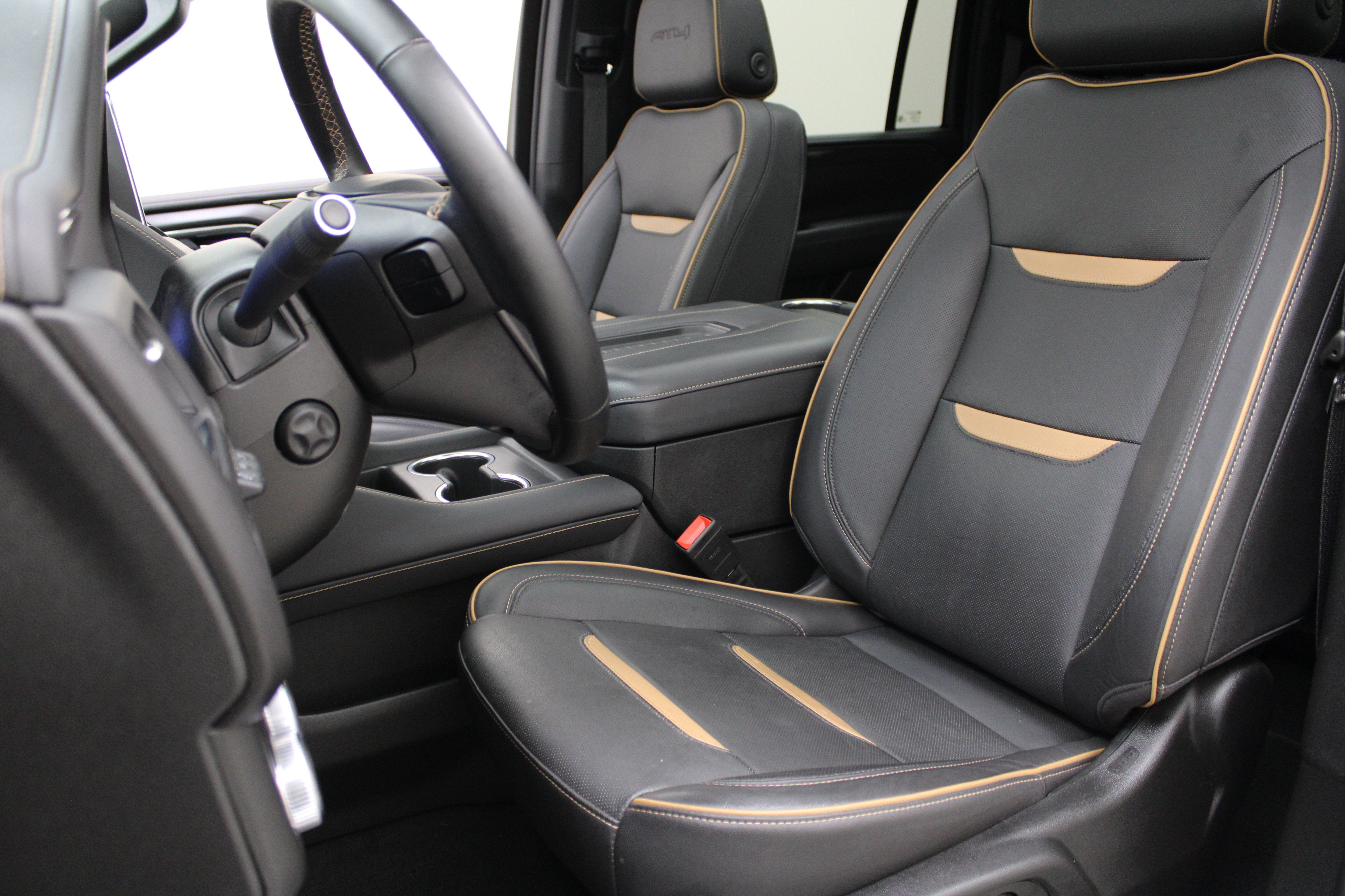 2024 GMC Yukon XL AT4