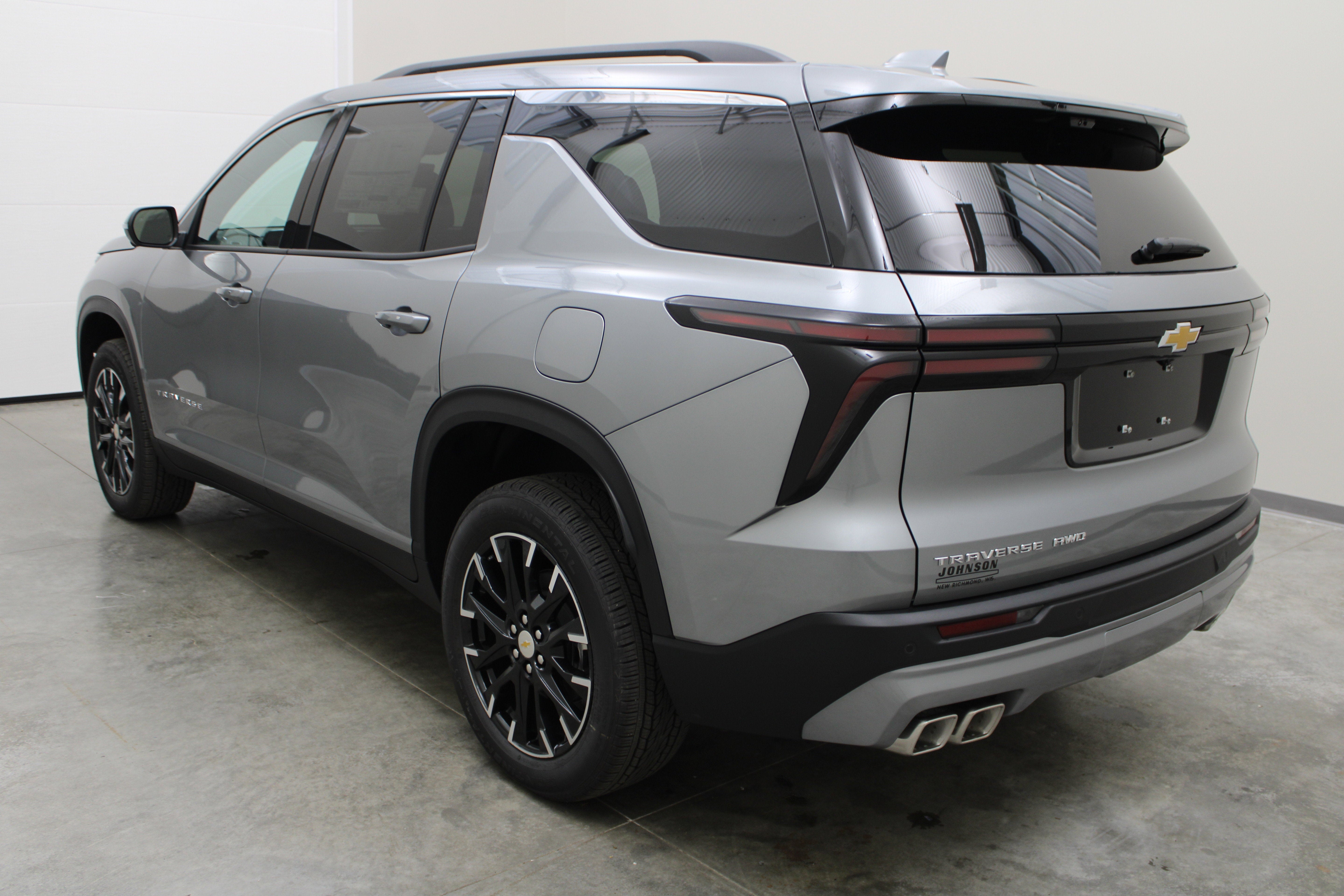 2026 Chevrolet Traverse AWD LT