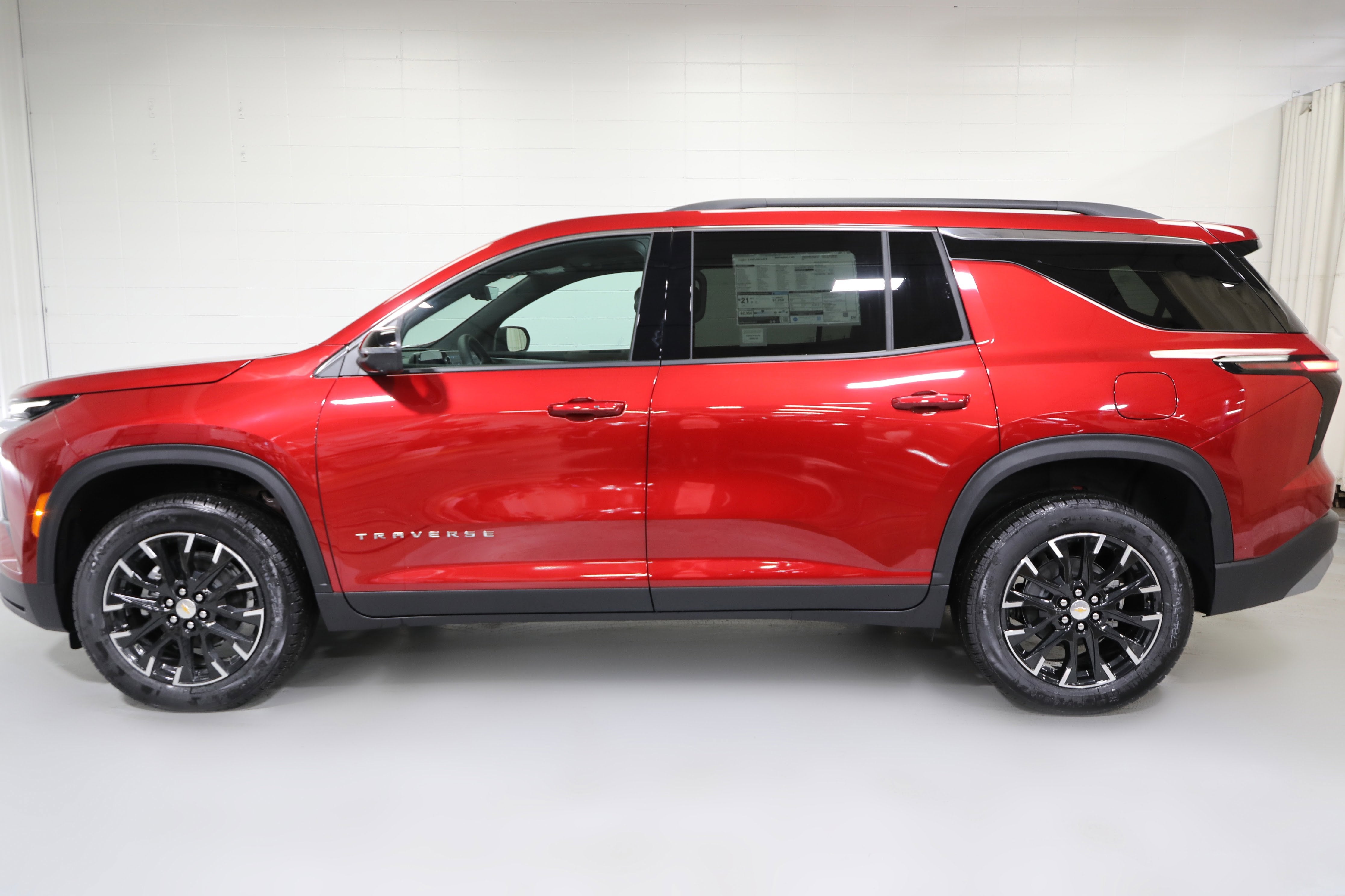 2026 Chevrolet Traverse AWD LT