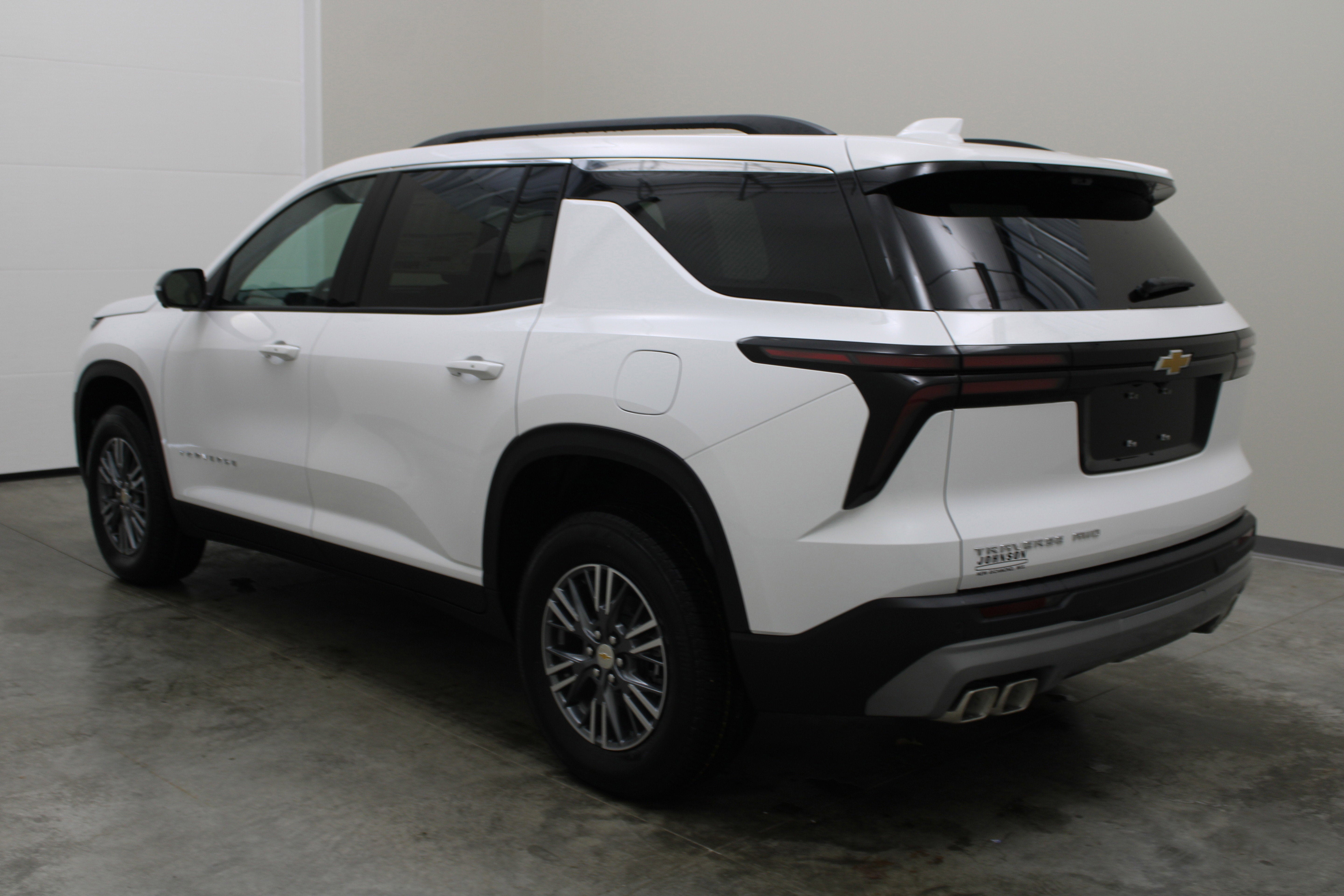 2026 Chevrolet Traverse AWD LT