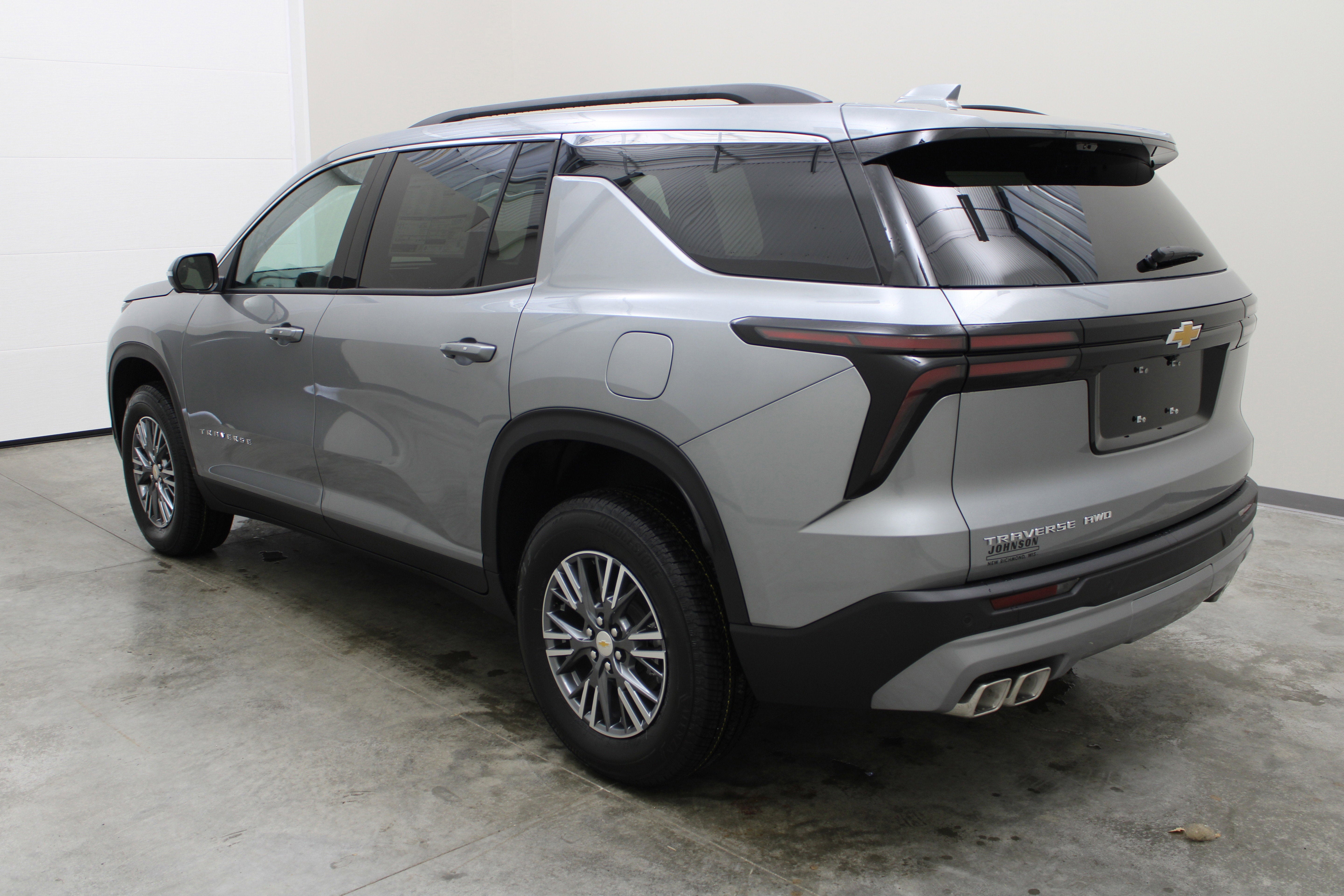 2026 Chevrolet Traverse AWD LT