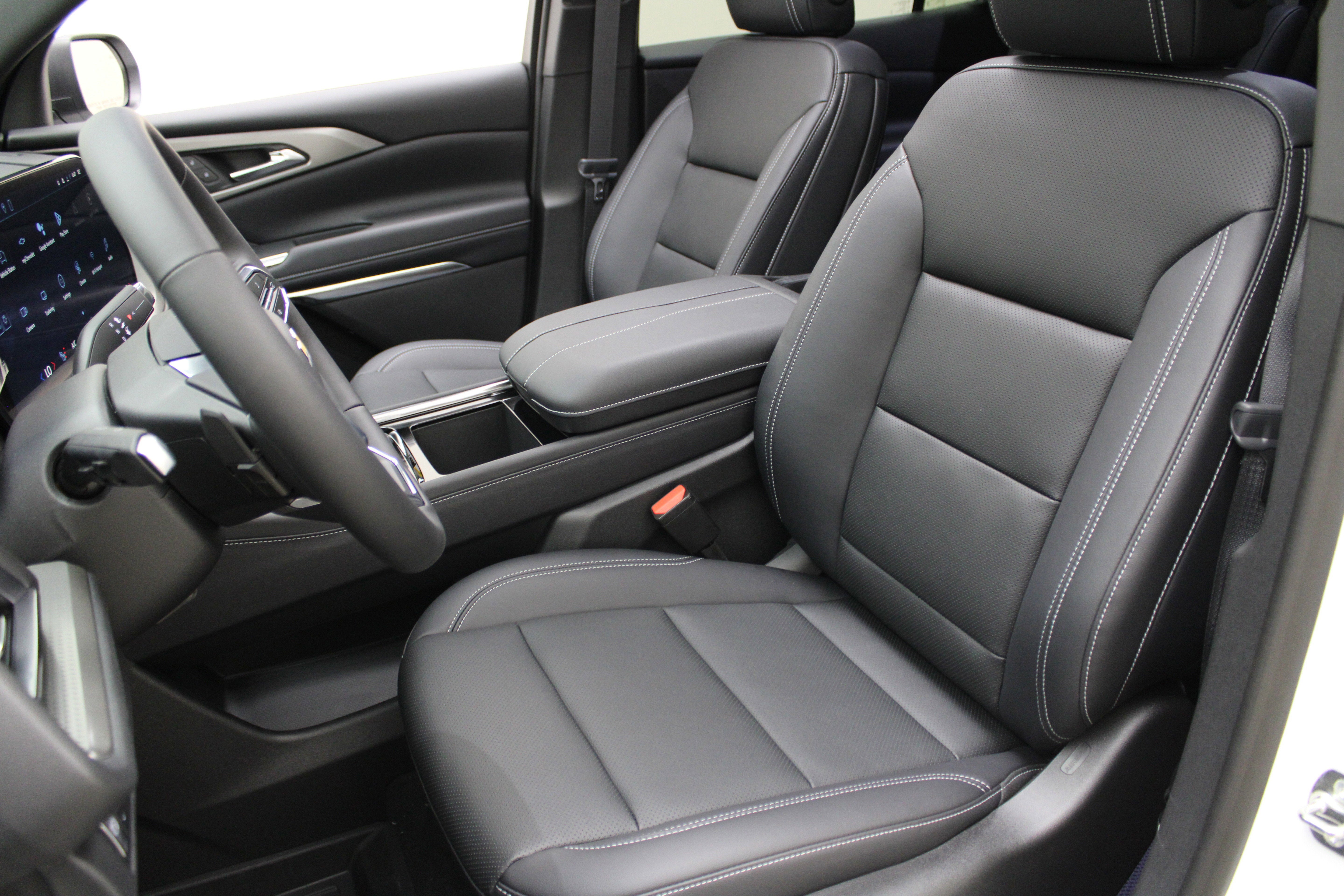 2026 Chevrolet Traverse LT - Photo 10