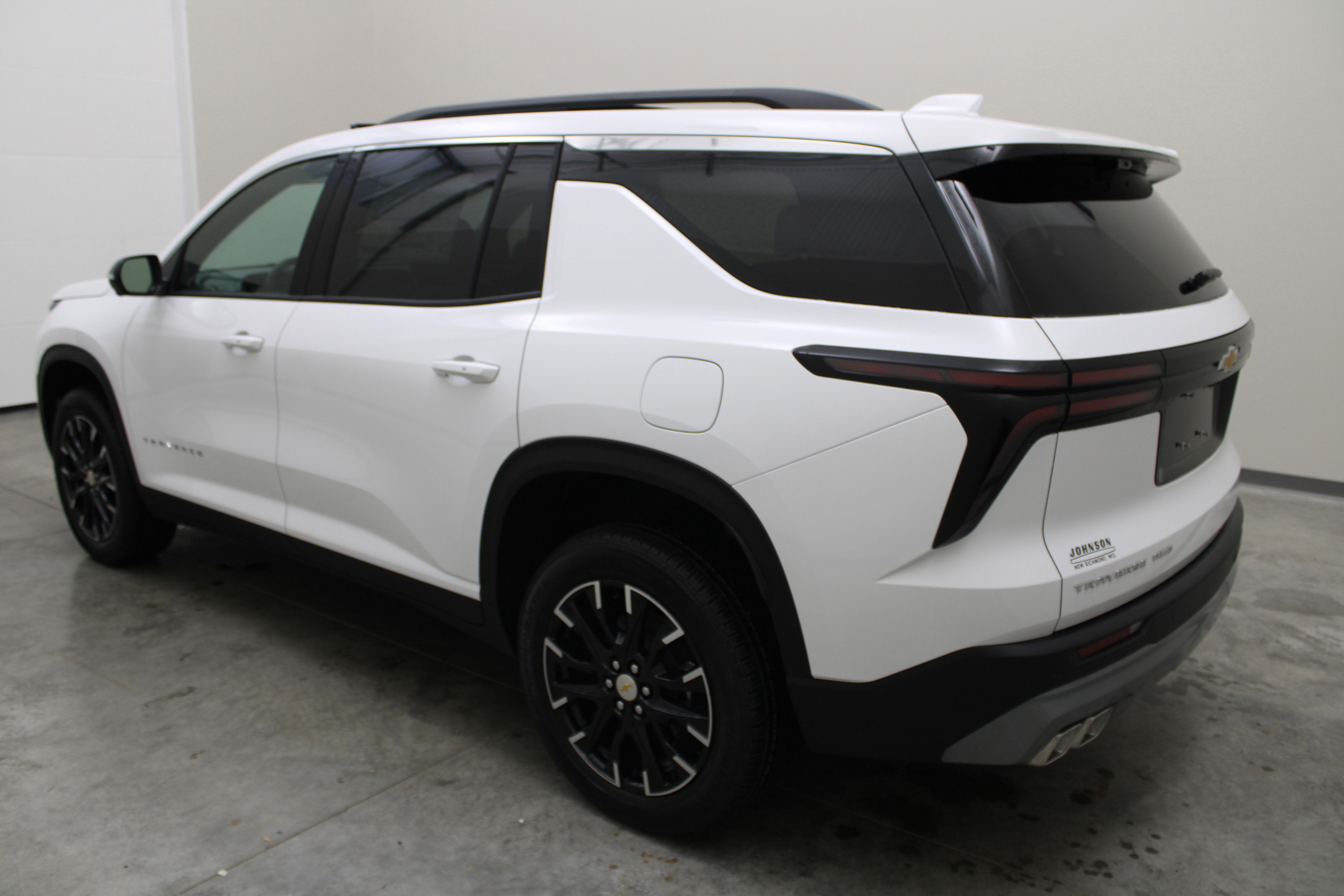 2026 Chevrolet Traverse LT - Photo 19