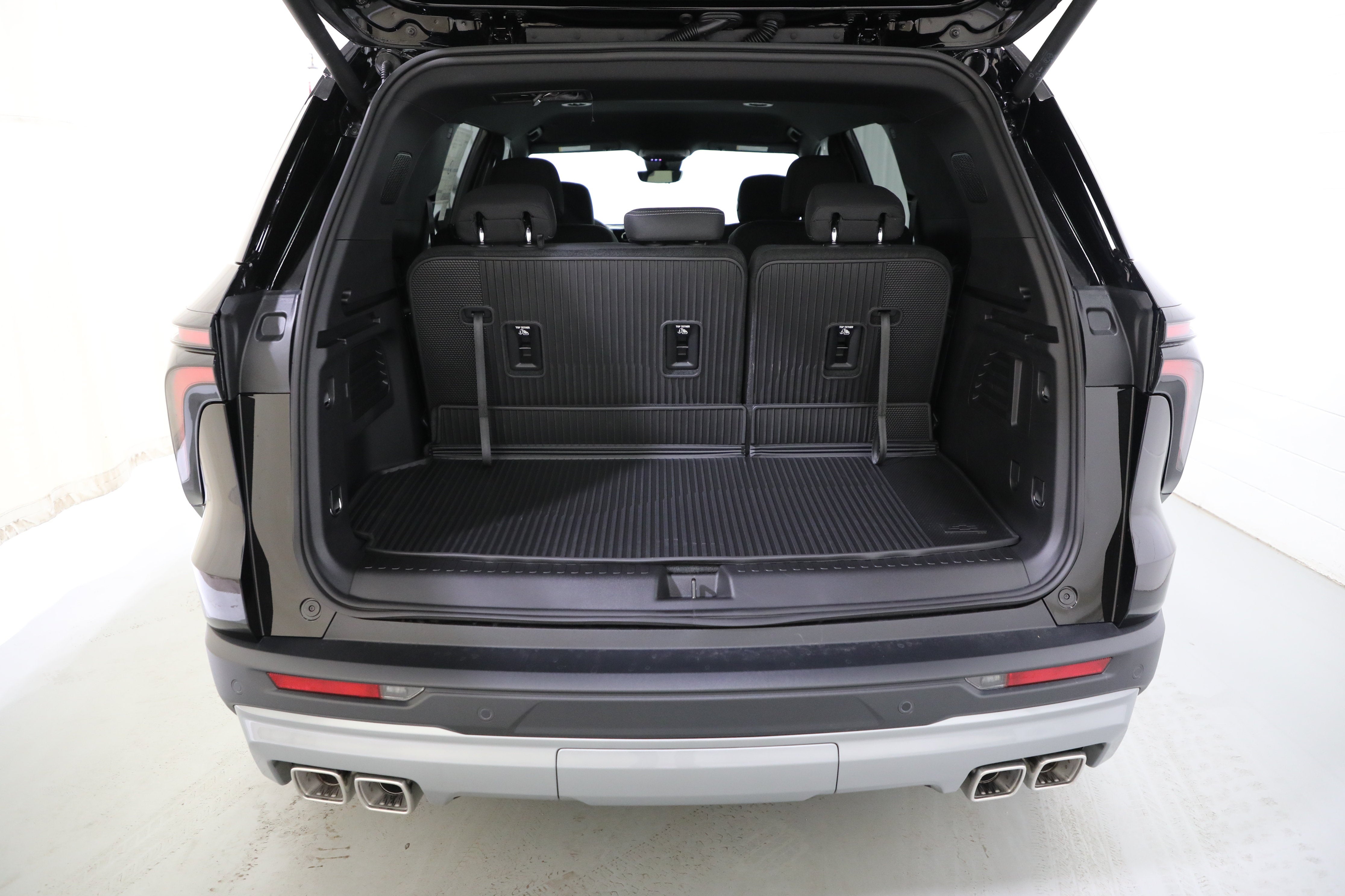 2027 Chevrolet Traverse AWD LT