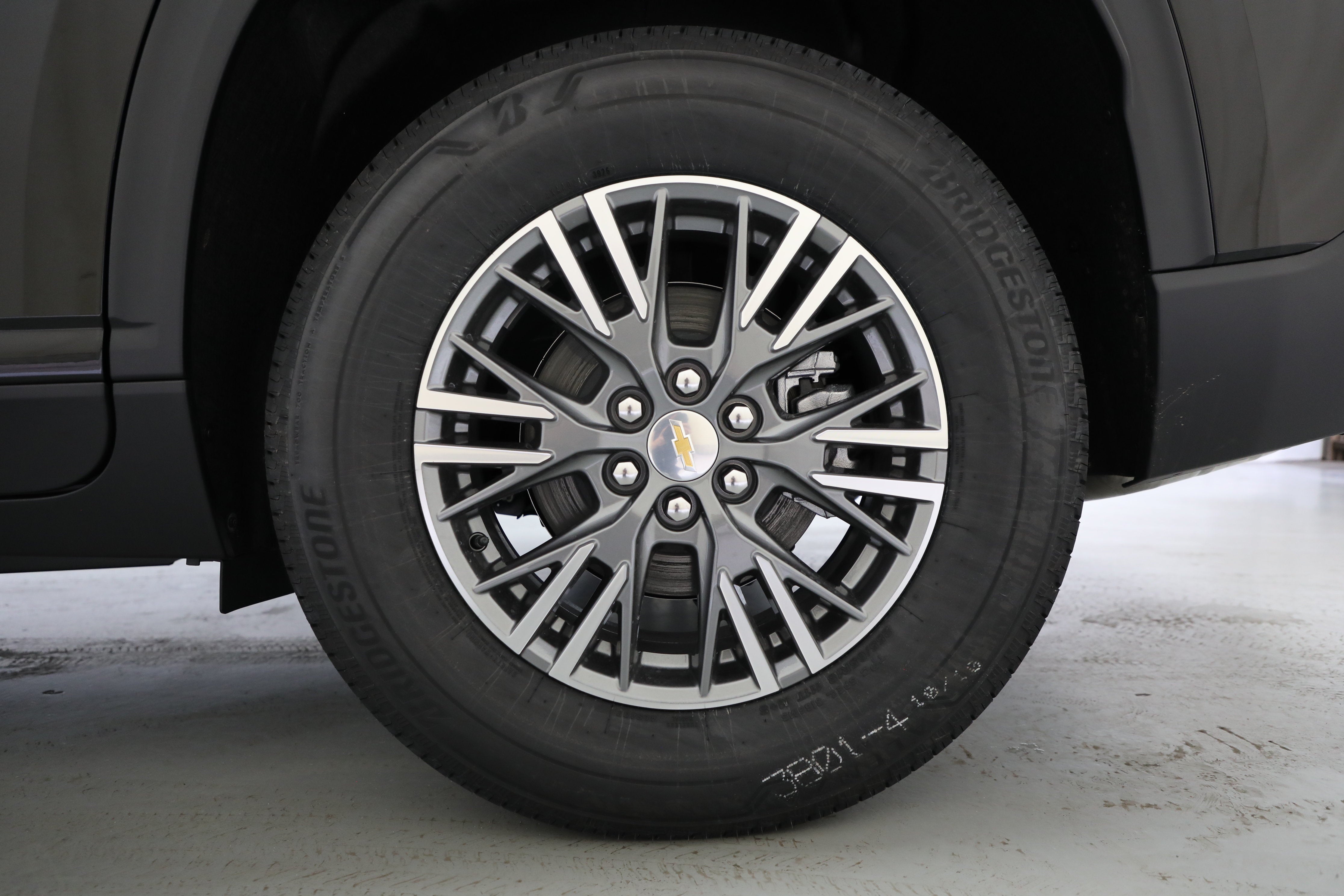 2027 Chevrolet Traverse AWD LT