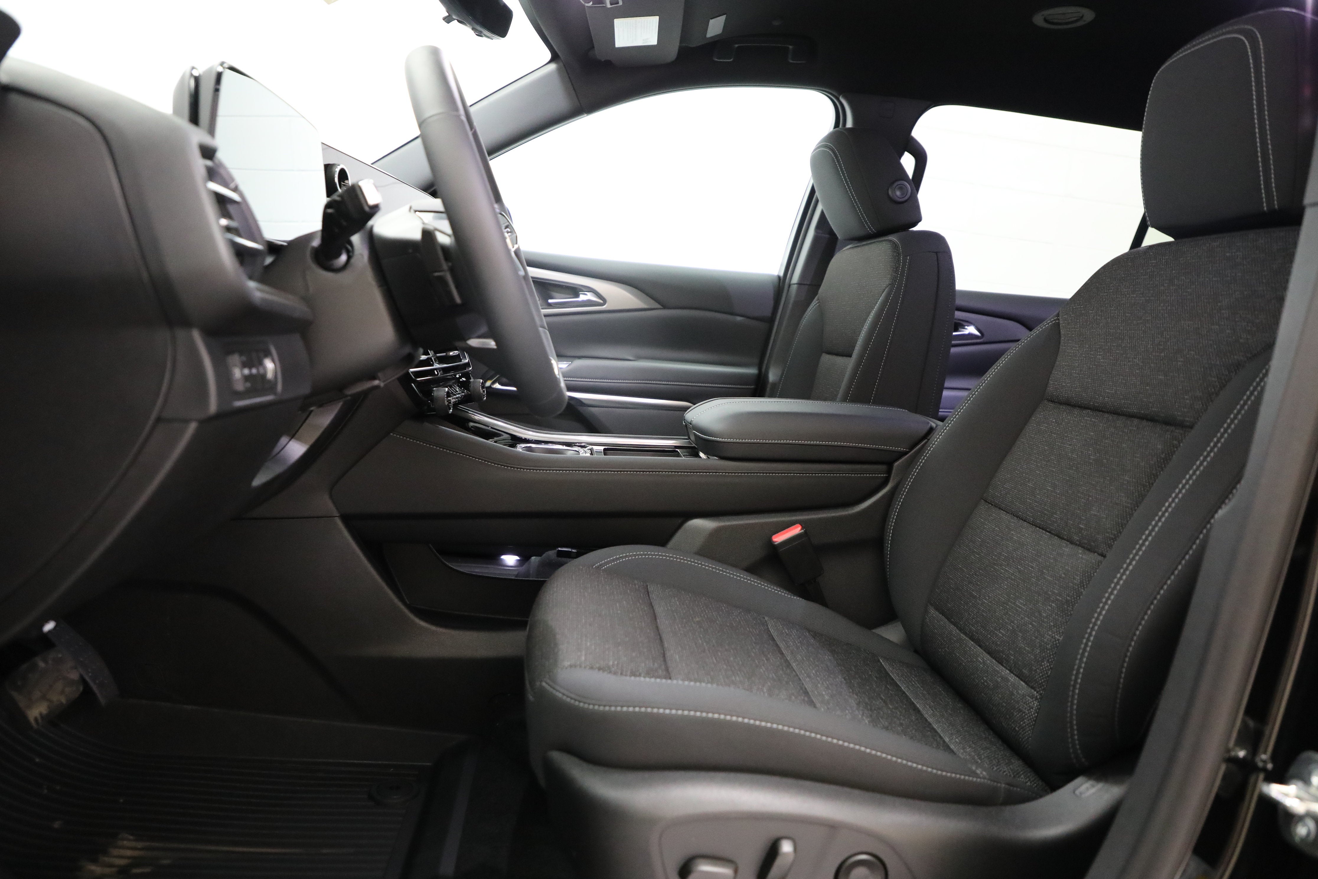 2027 Chevrolet Traverse AWD LT
