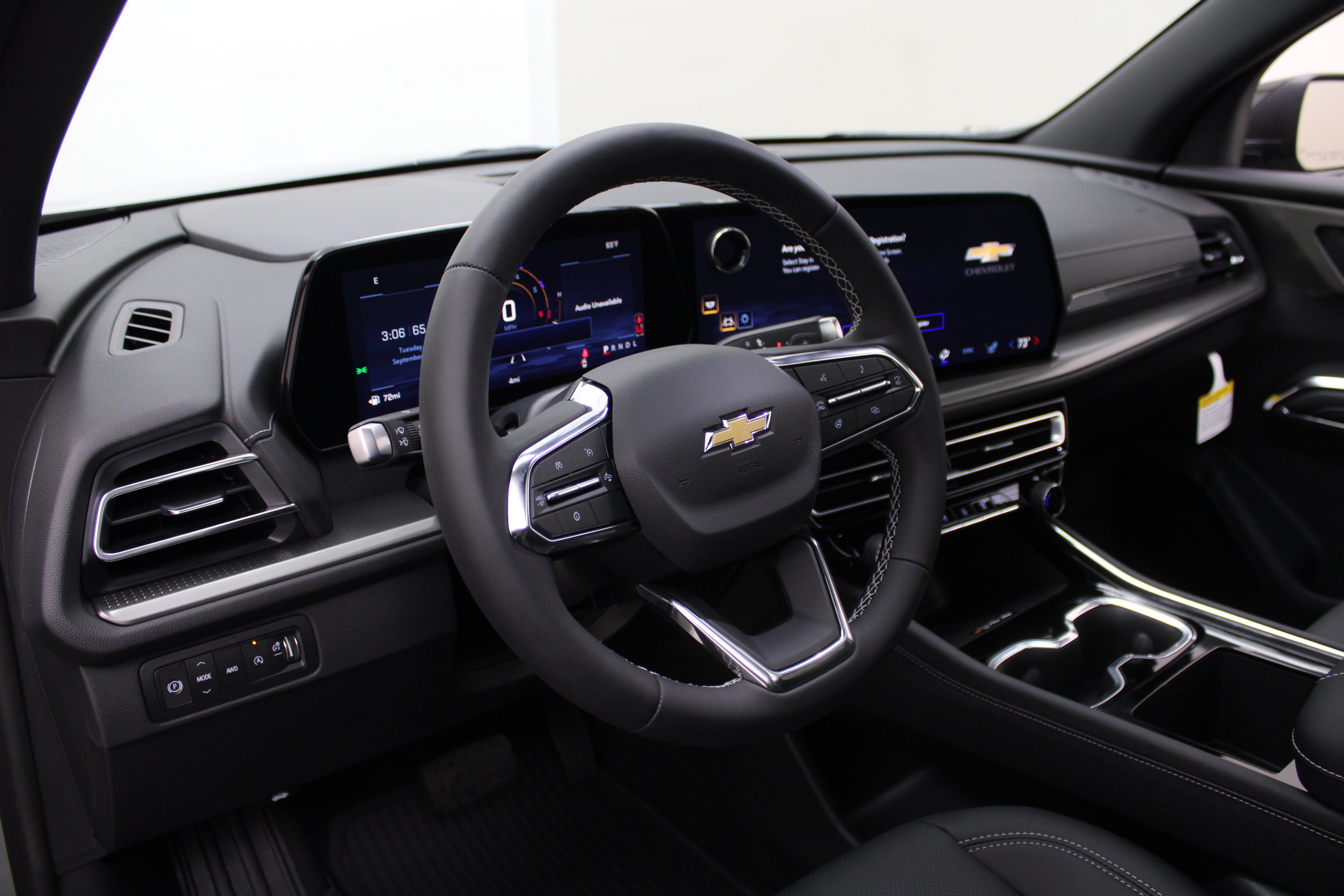 2027 Chevrolet Traverse AWD LT