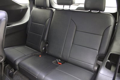 2025 Chevrolet Traverse AWD LT