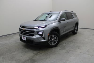 2025 Chevrolet Traverse AWD LT
