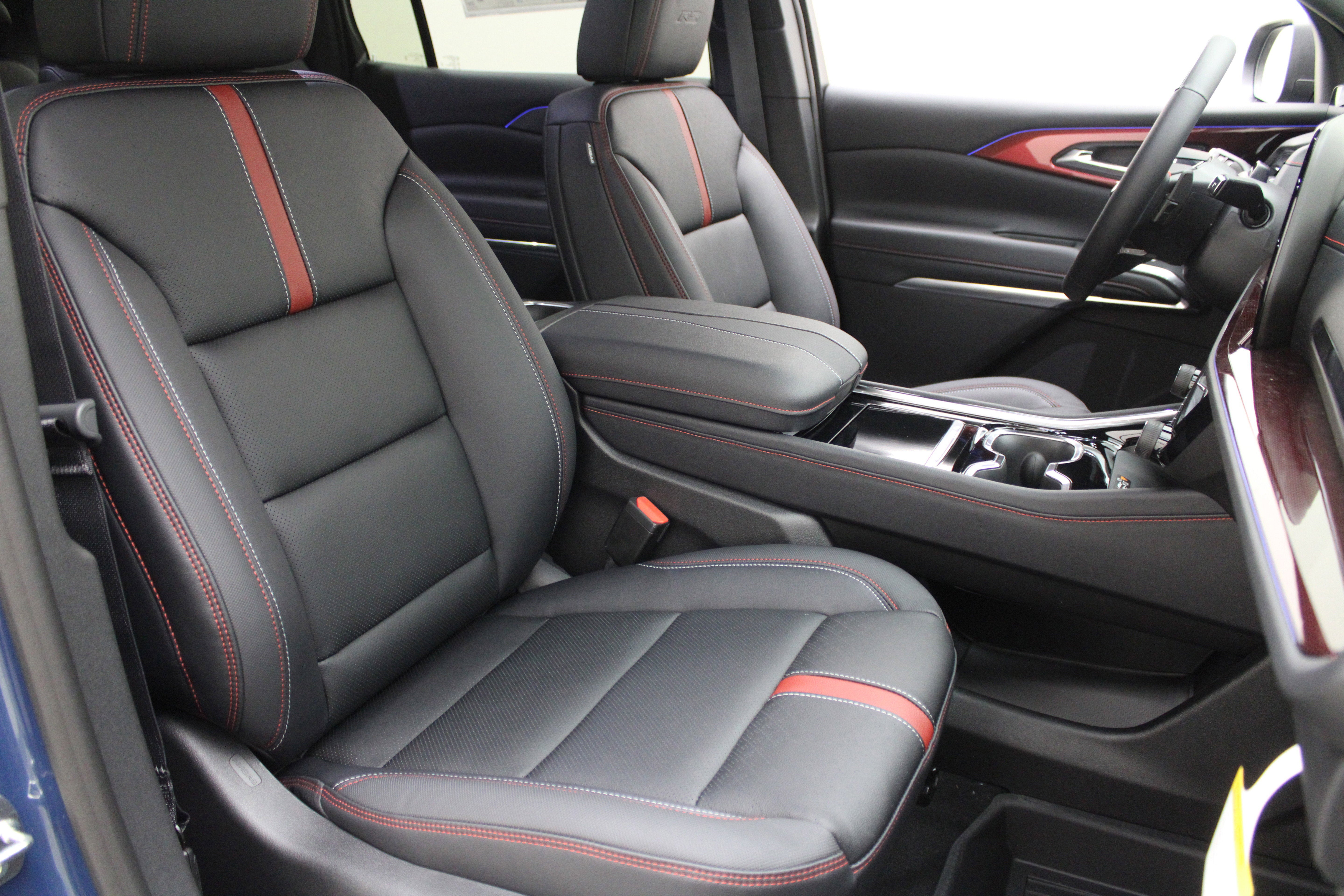 2026 Chevrolet Traverse AWD RS