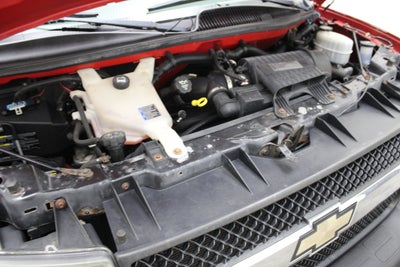 2011 Chevrolet Express Passenger 1LT