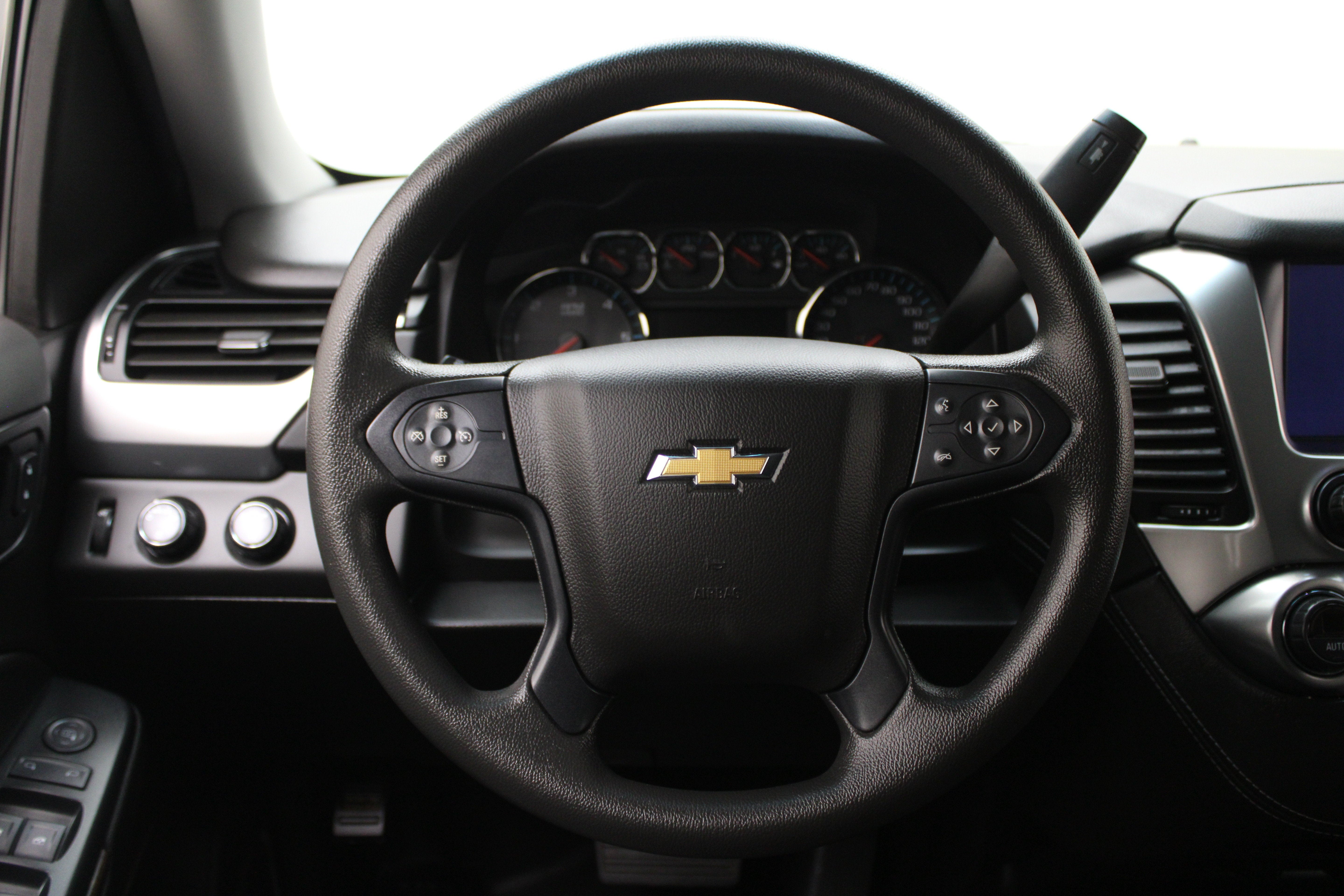 2020 Chevrolet Suburban Commercial