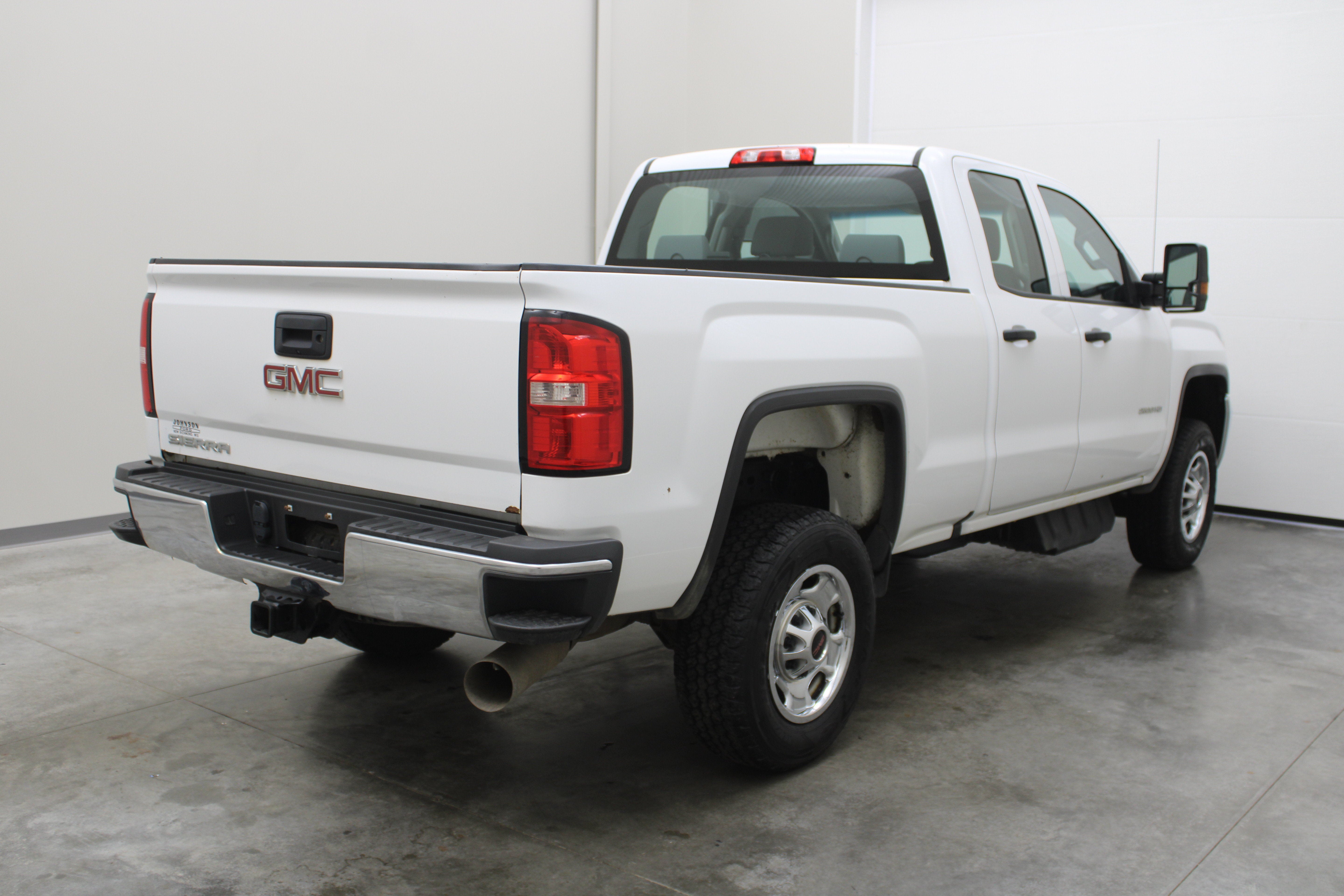 2017 GMC Sierra 2500HD 4WD Double Cab 144.2"