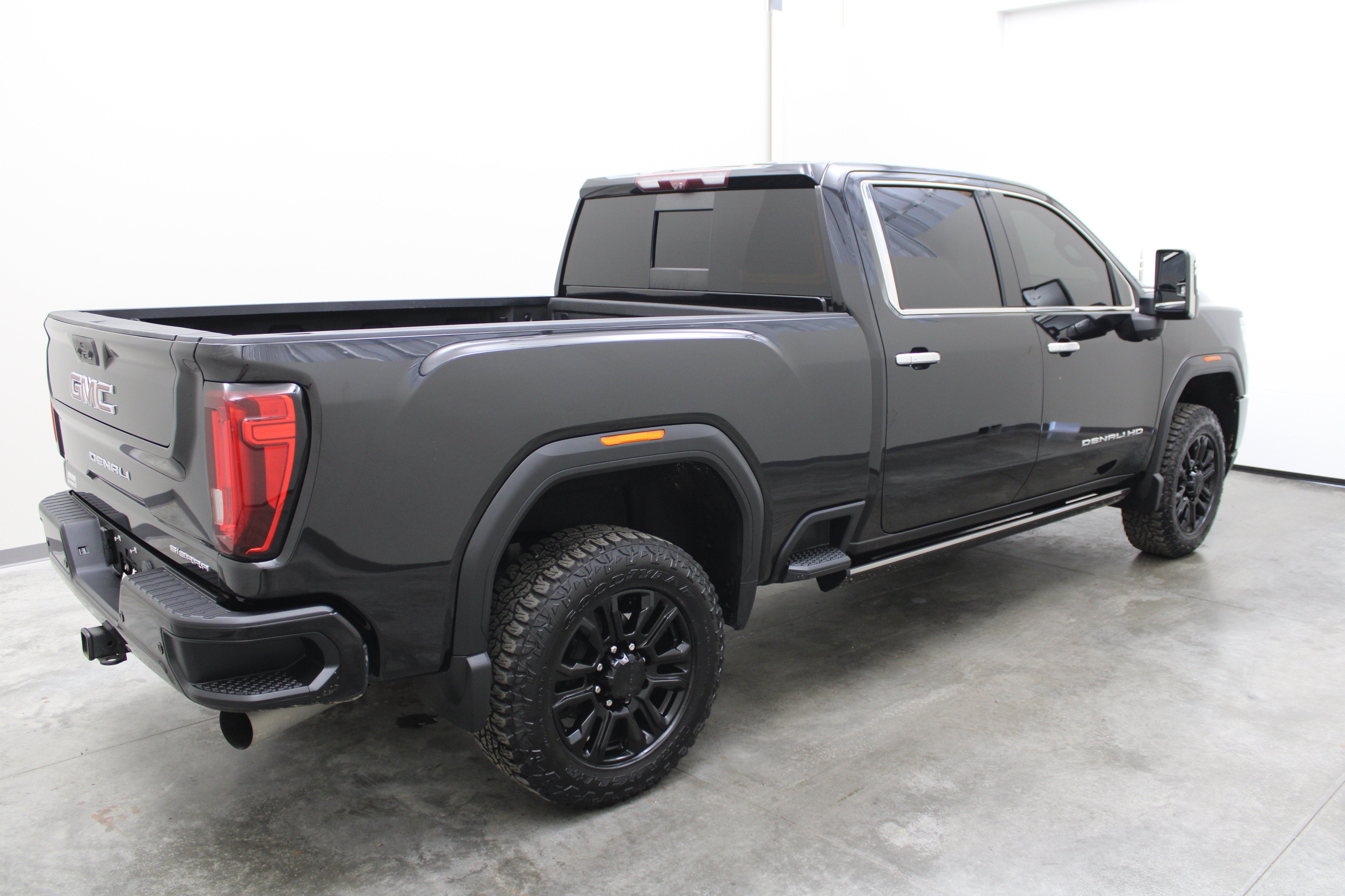 2022 GMC Sierra 2500 HD Denali