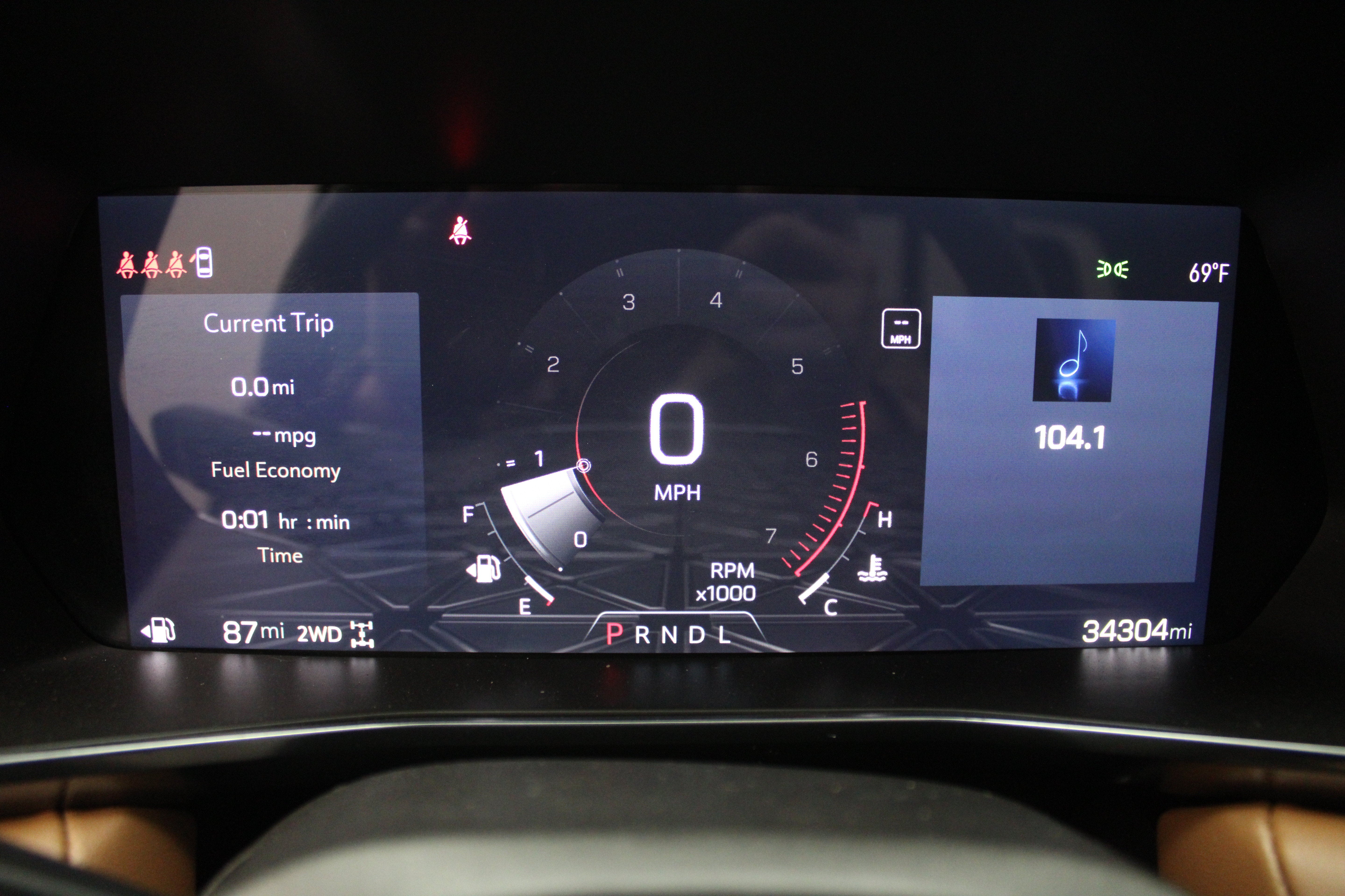 2024 GMC Canyon 4WD AT4
