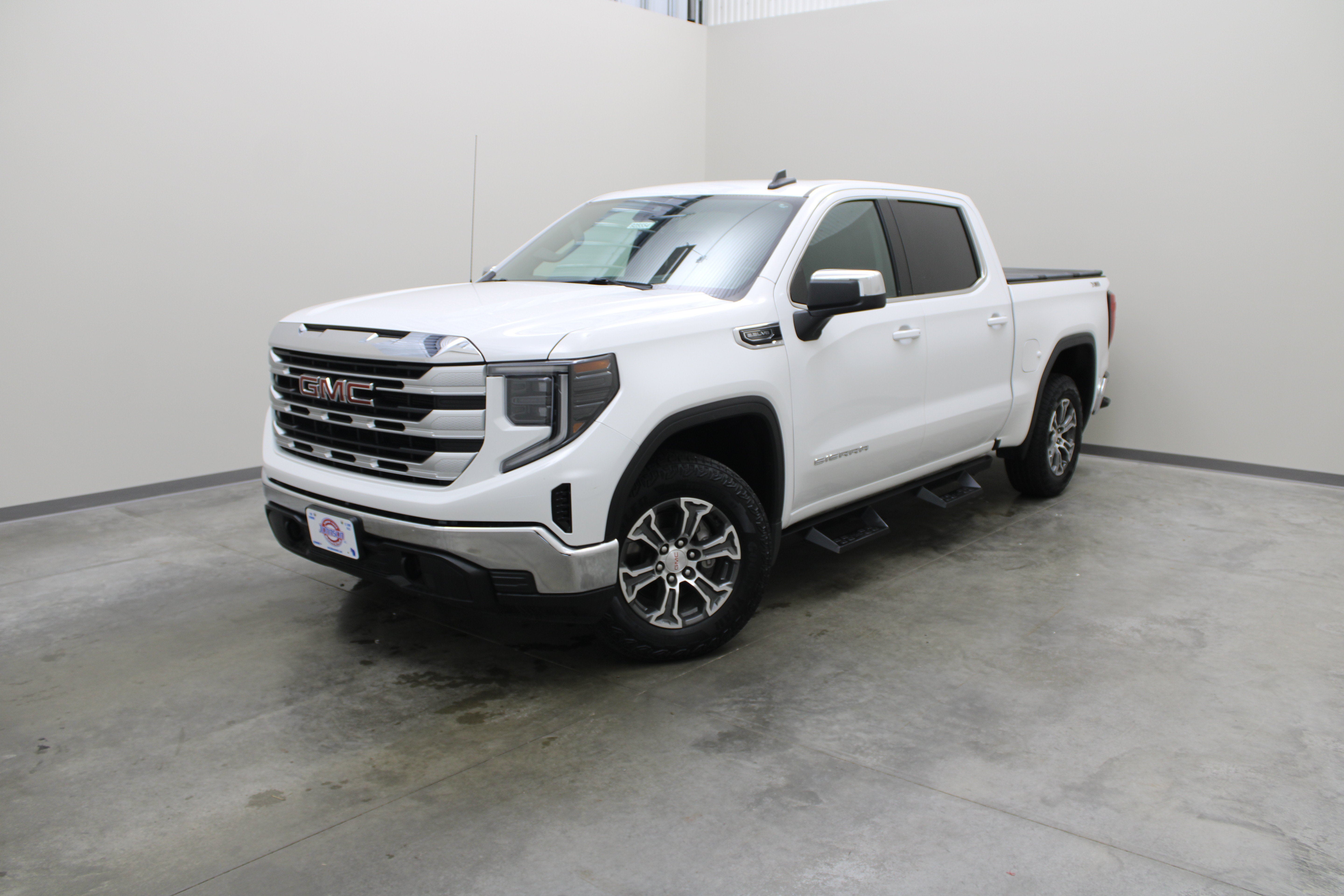 2024 GMC Sierra 1500 SLE