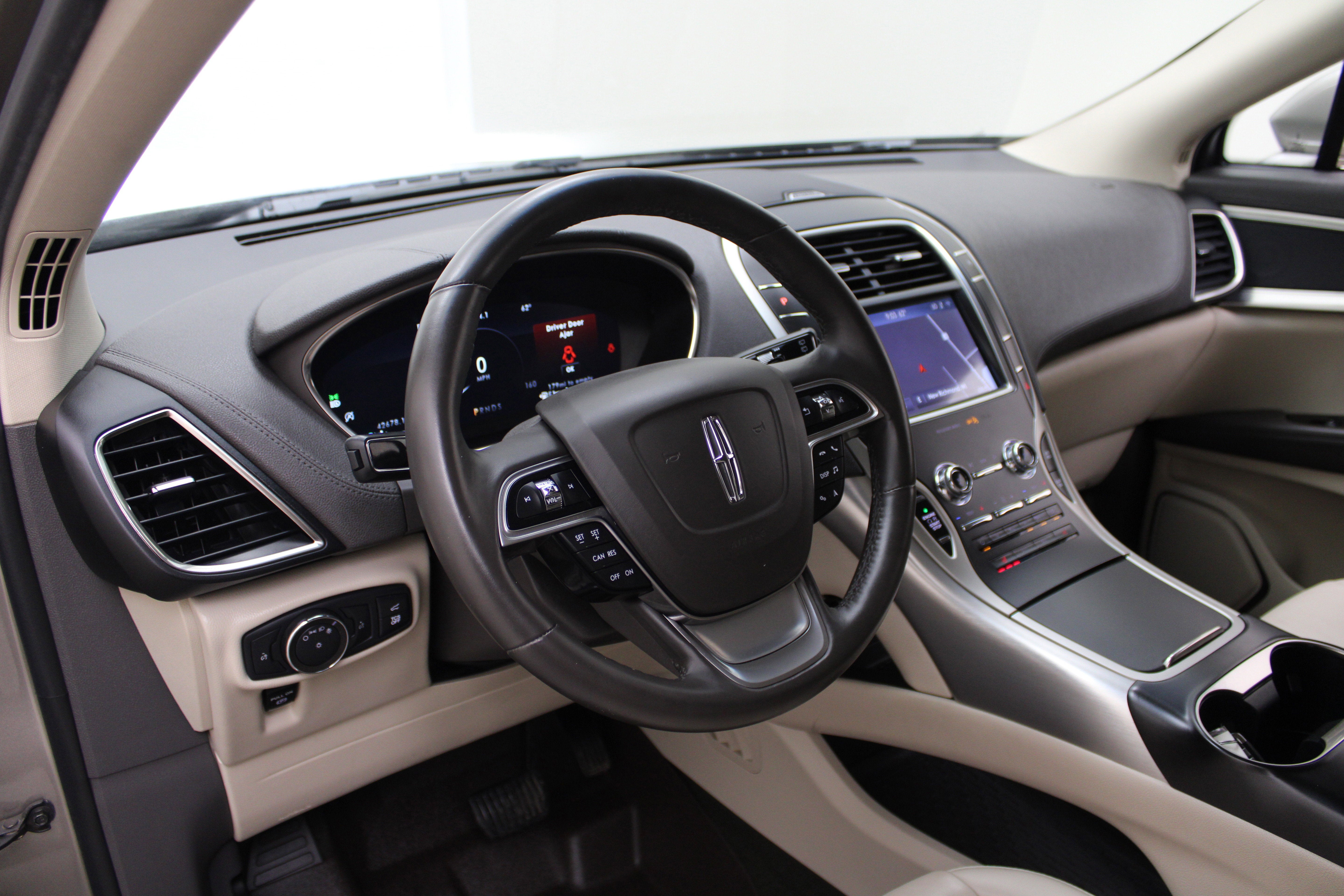 2020 Lincoln Nautilus Standard