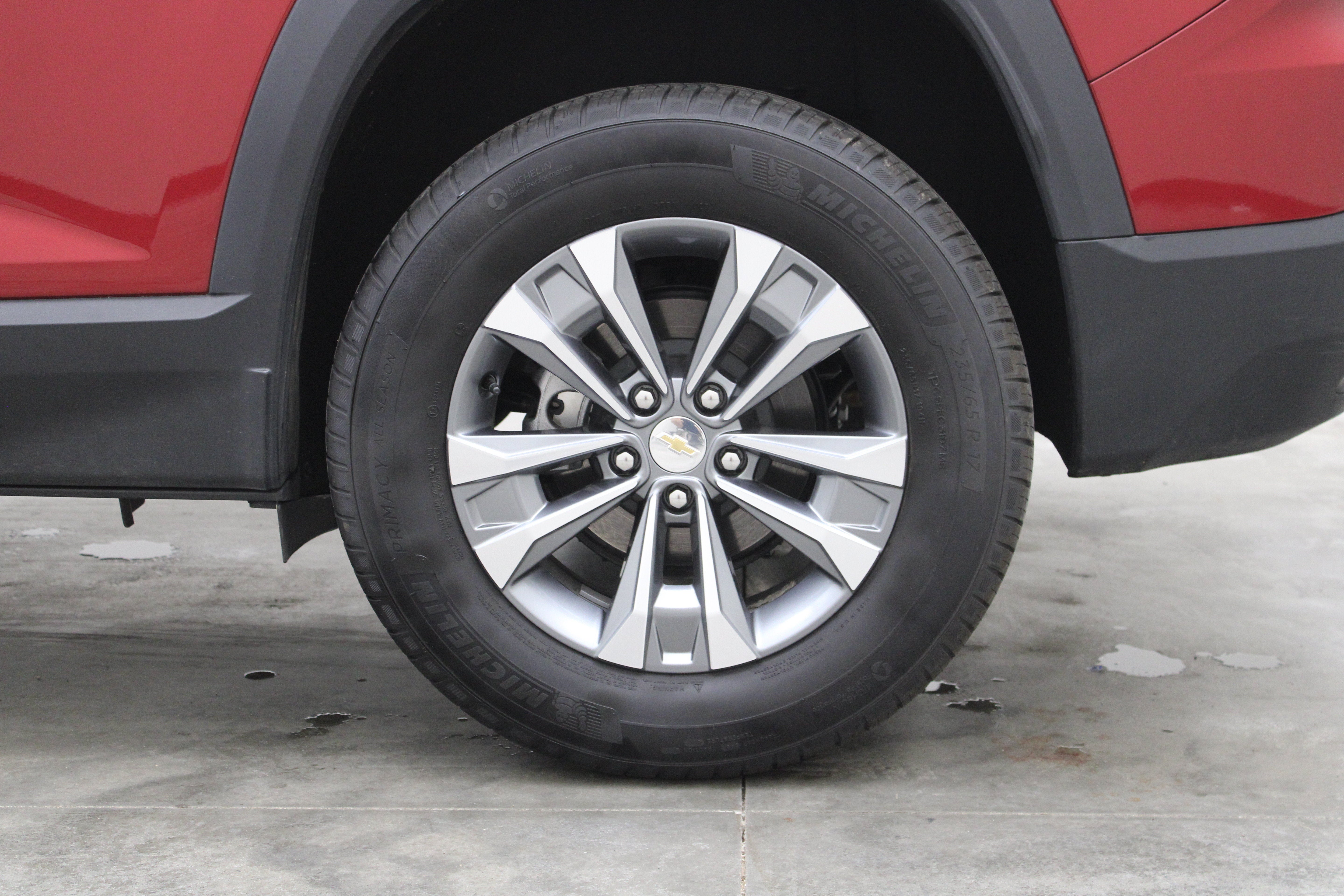 2026 Chevrolet Equinox LT - Photo 21