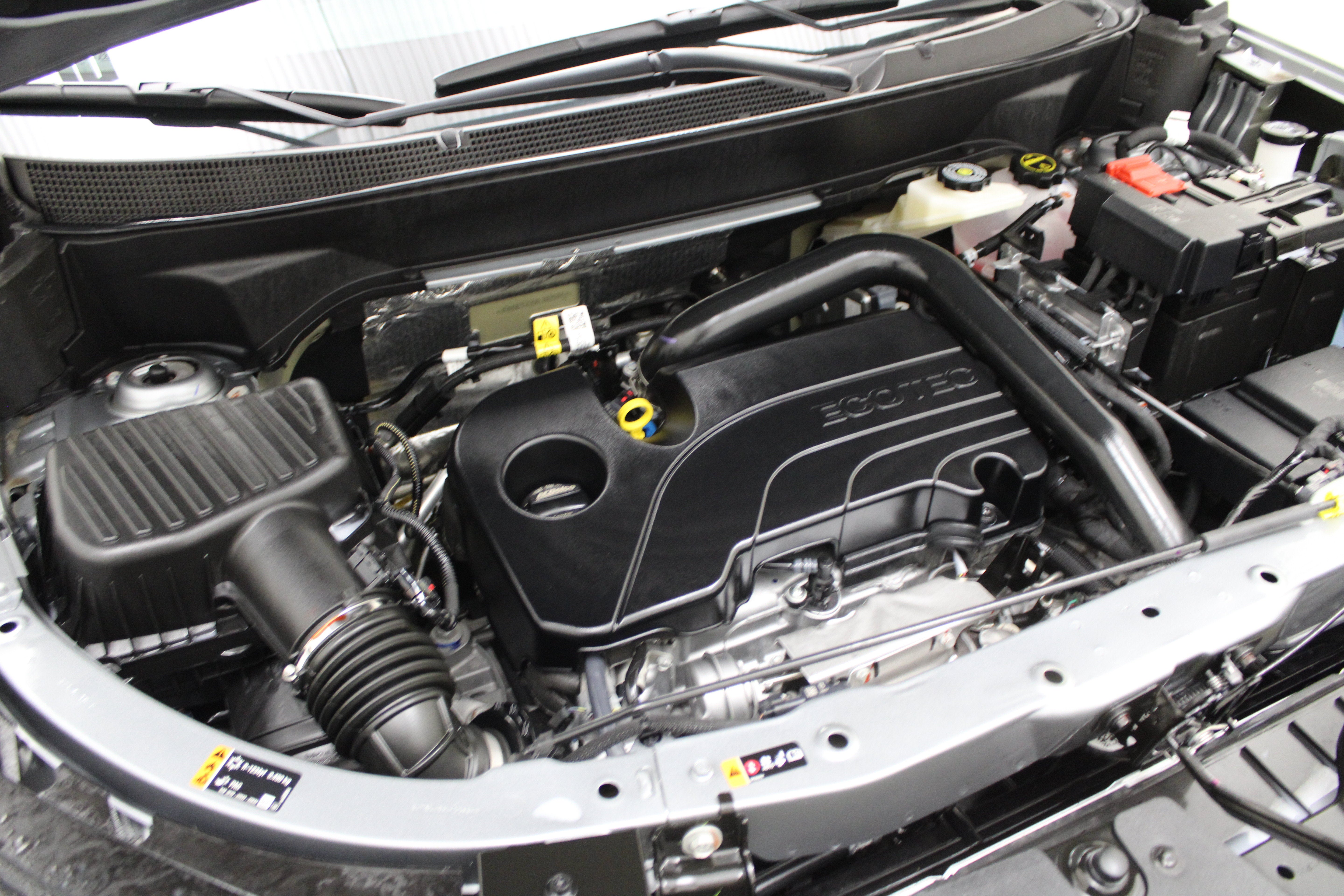 2027 Chevrolet Equinox AWD LT