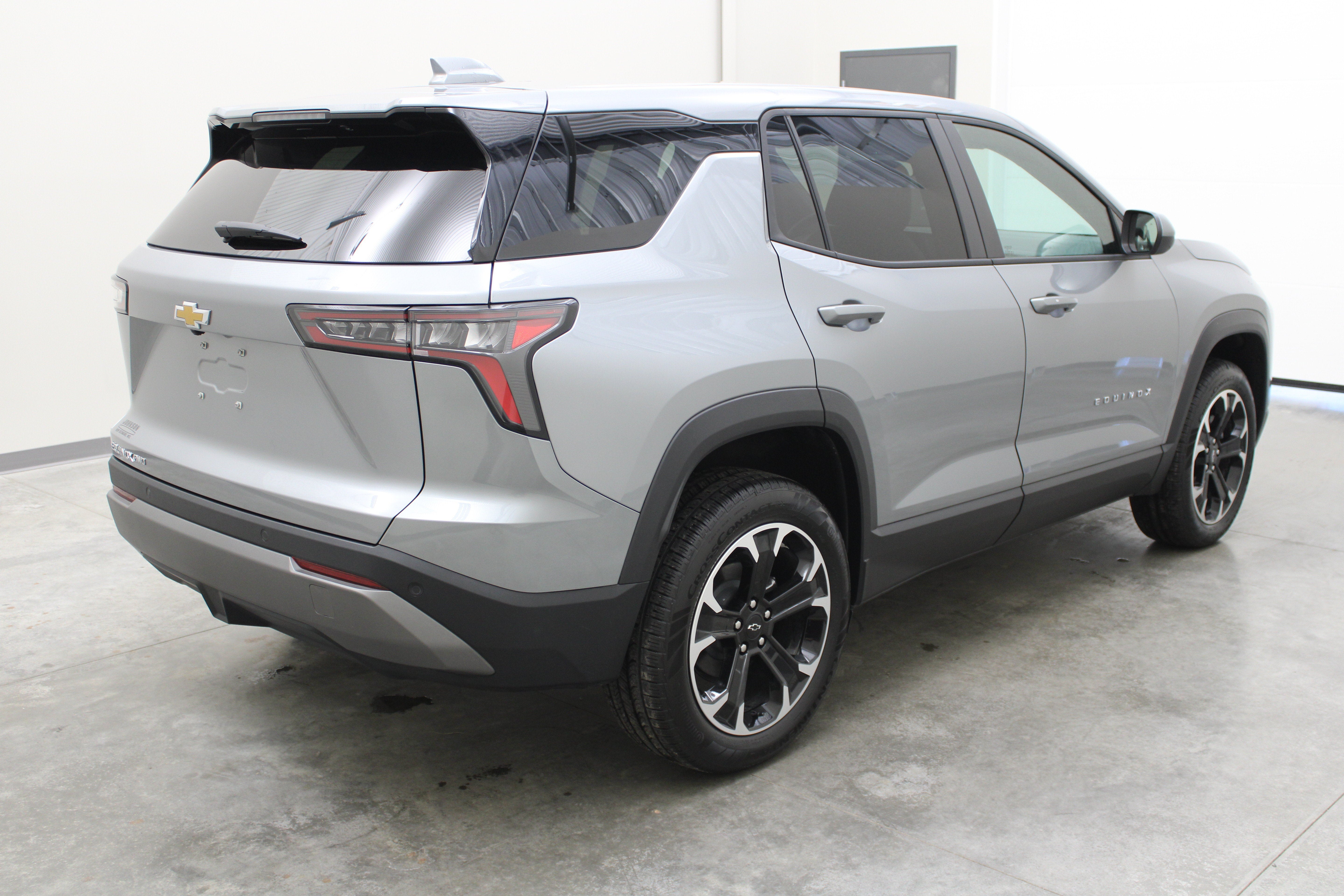 2027 Chevrolet Equinox AWD LT
