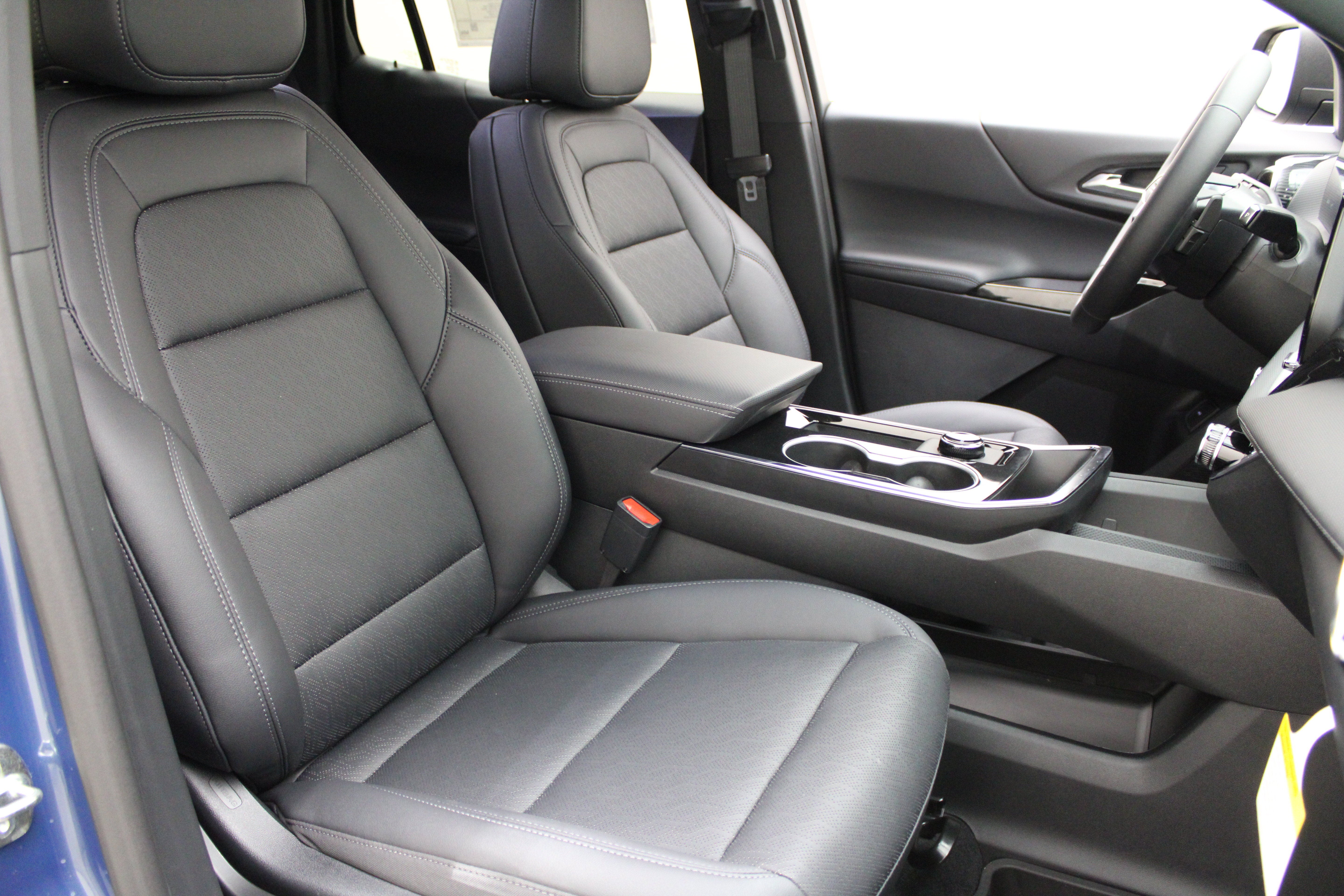 2027 Chevrolet Equinox AWD LT