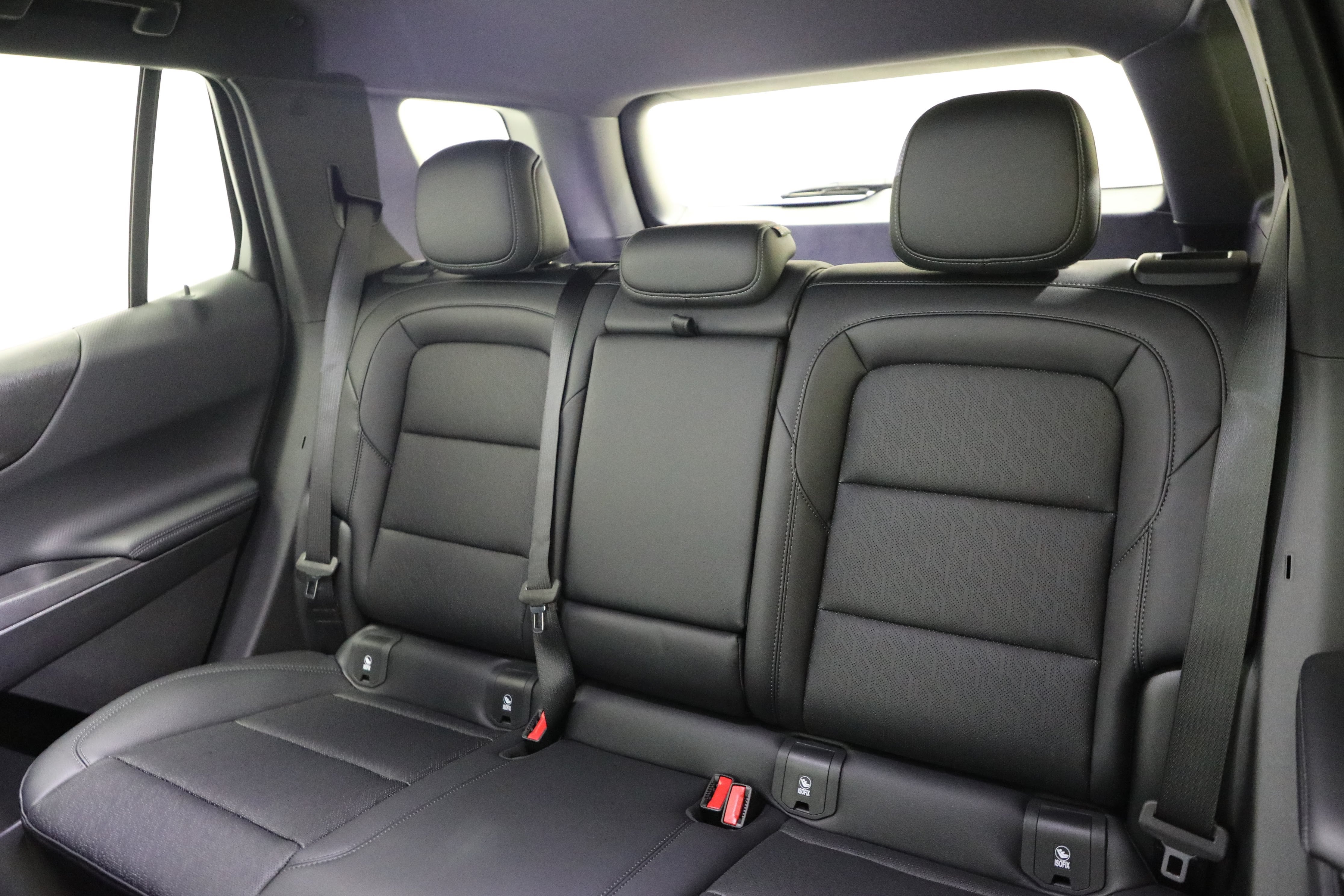 2027 Chevrolet Equinox AWD LT