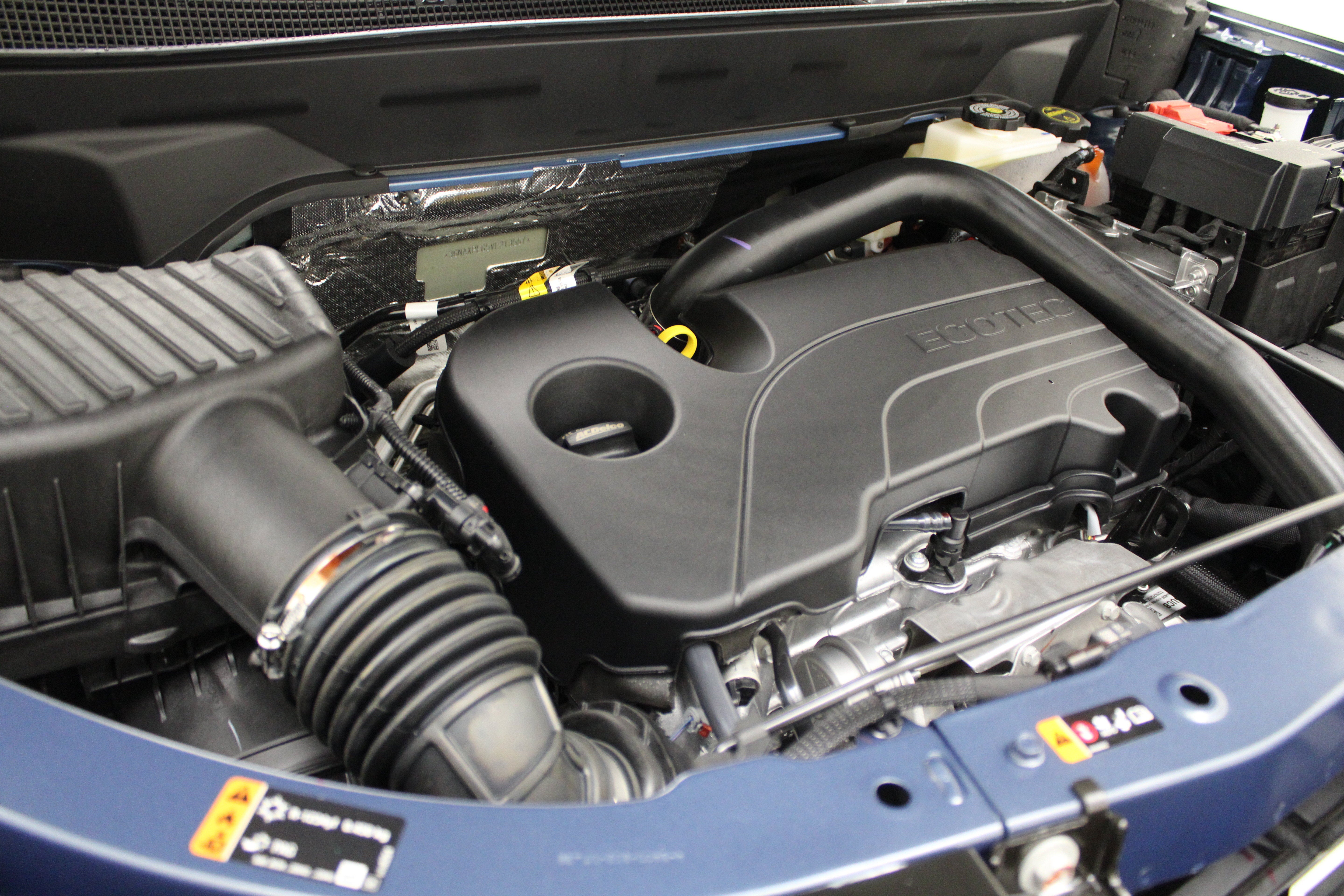 2027 Chevrolet Equinox AWD LT