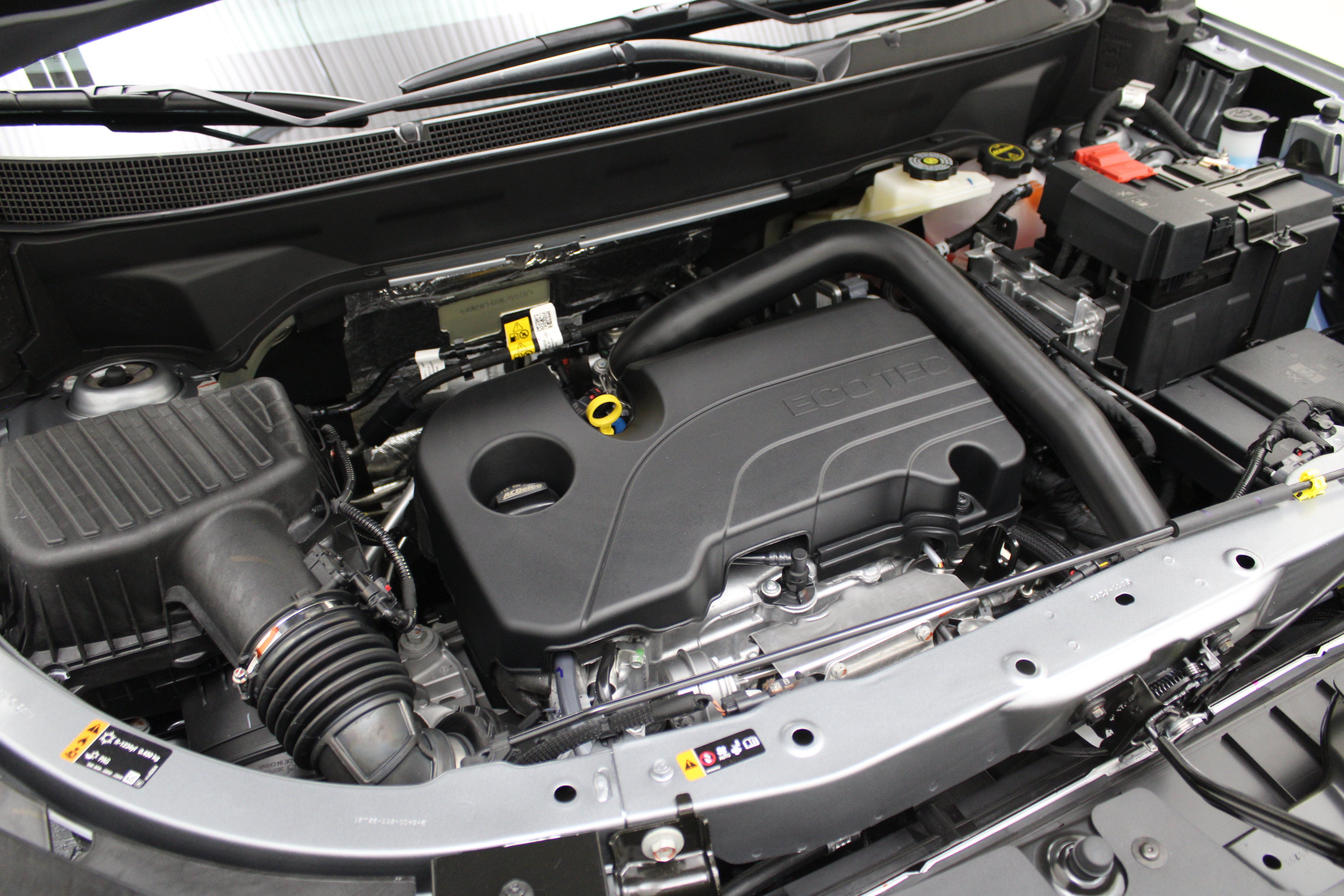 2027 Chevrolet Equinox AWD LT
