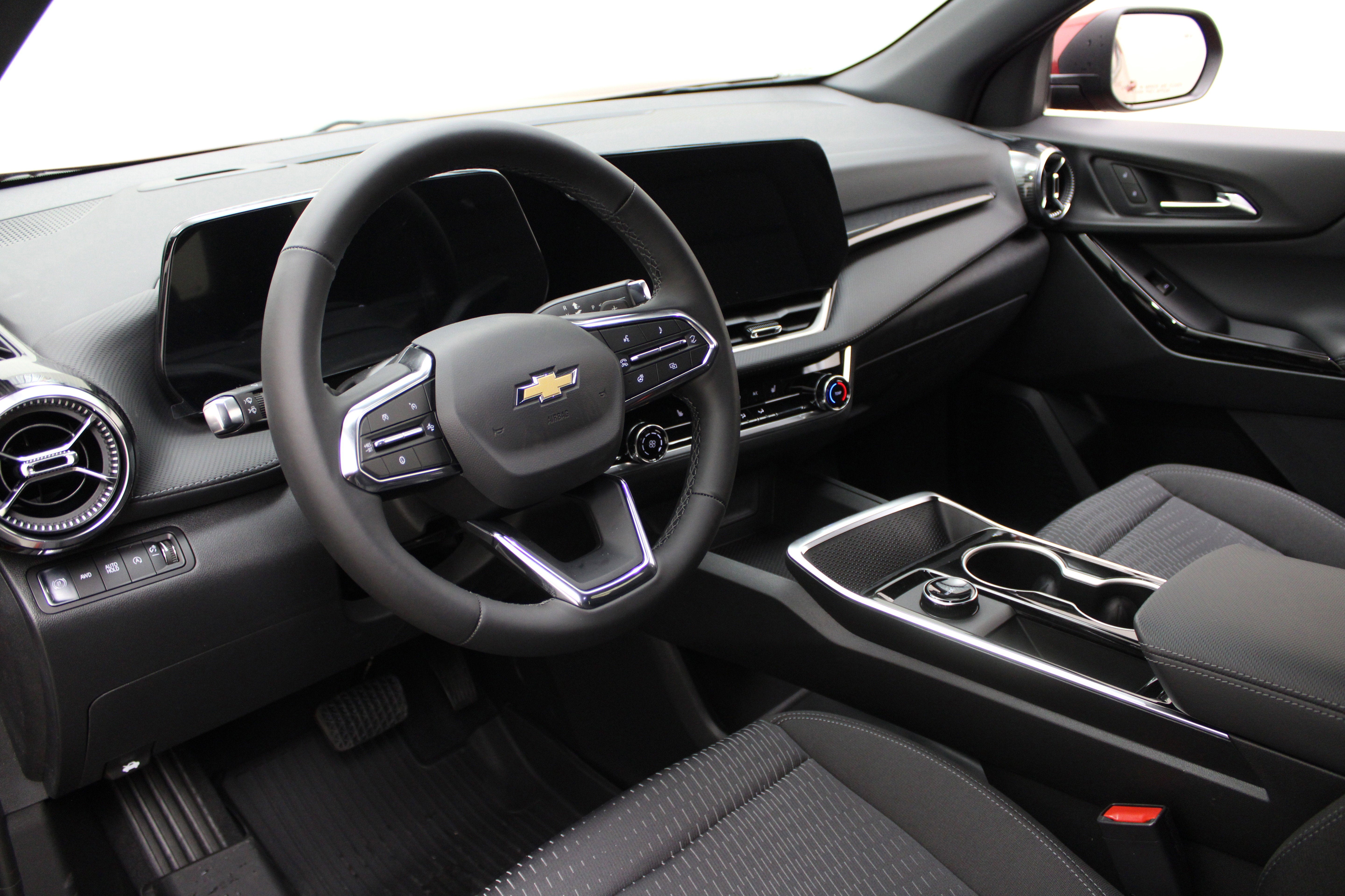 2026 Chevrolet Equinox AWD LT