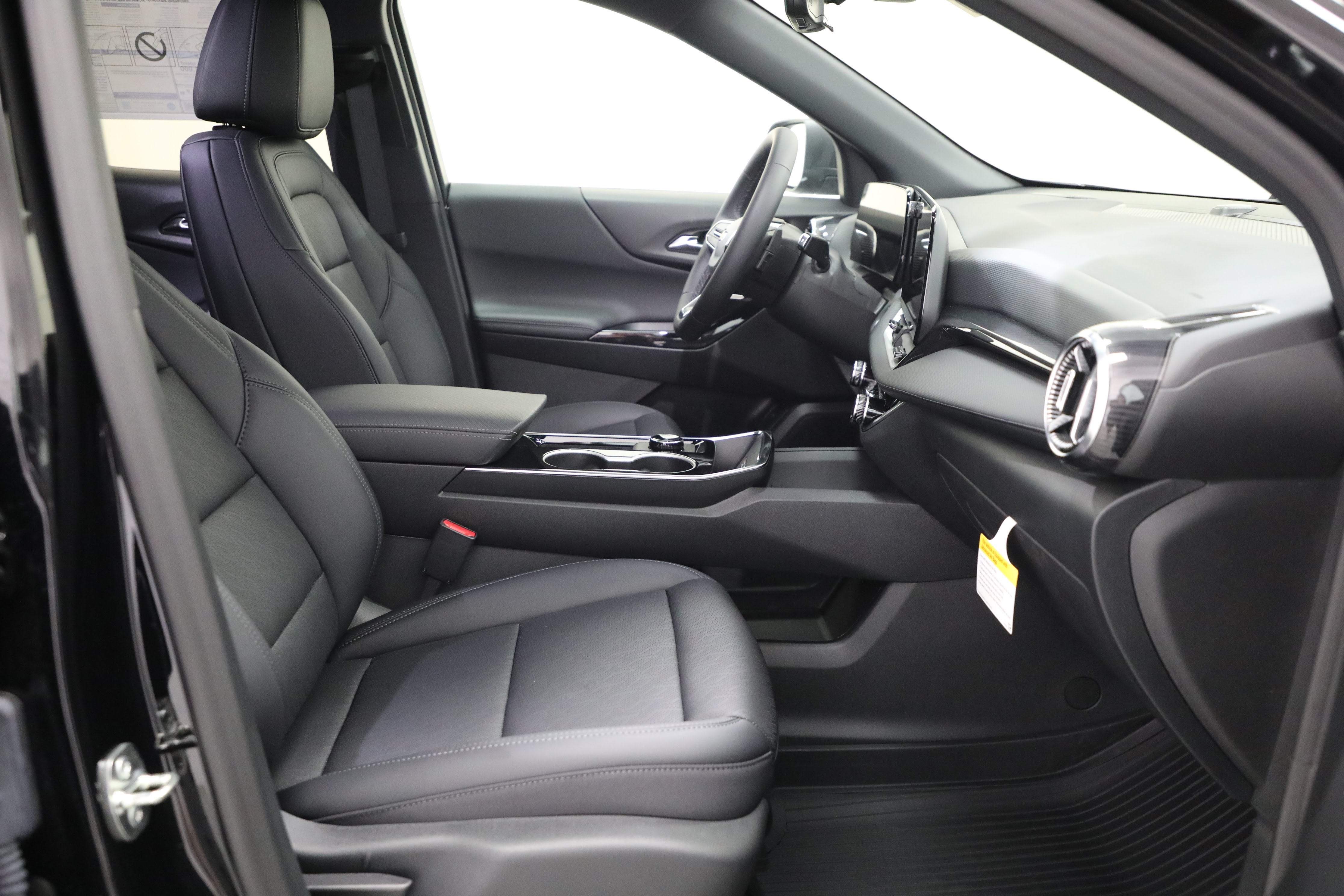 2027 Chevrolet Equinox AWD LT