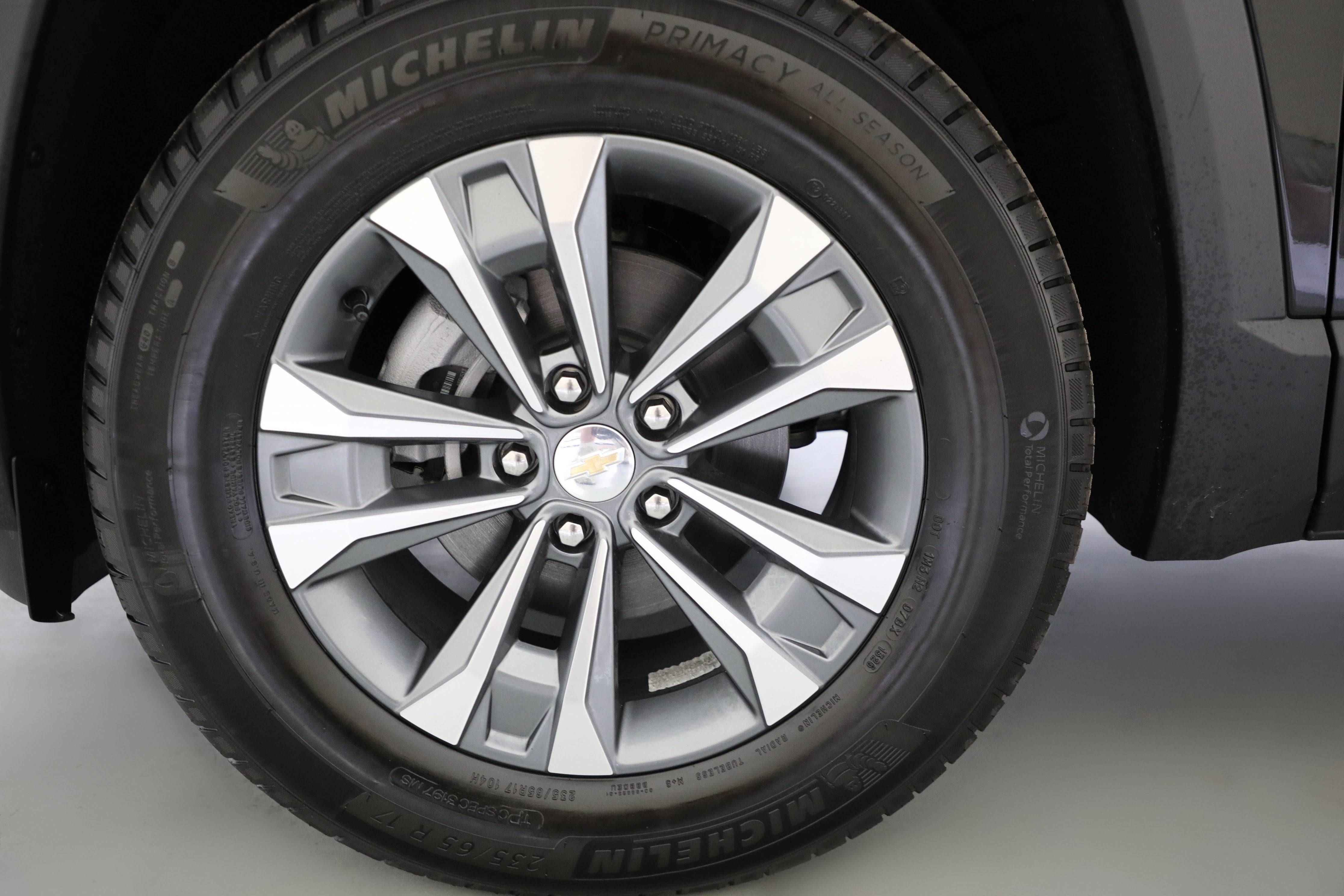 2027 Chevrolet Equinox AWD LT