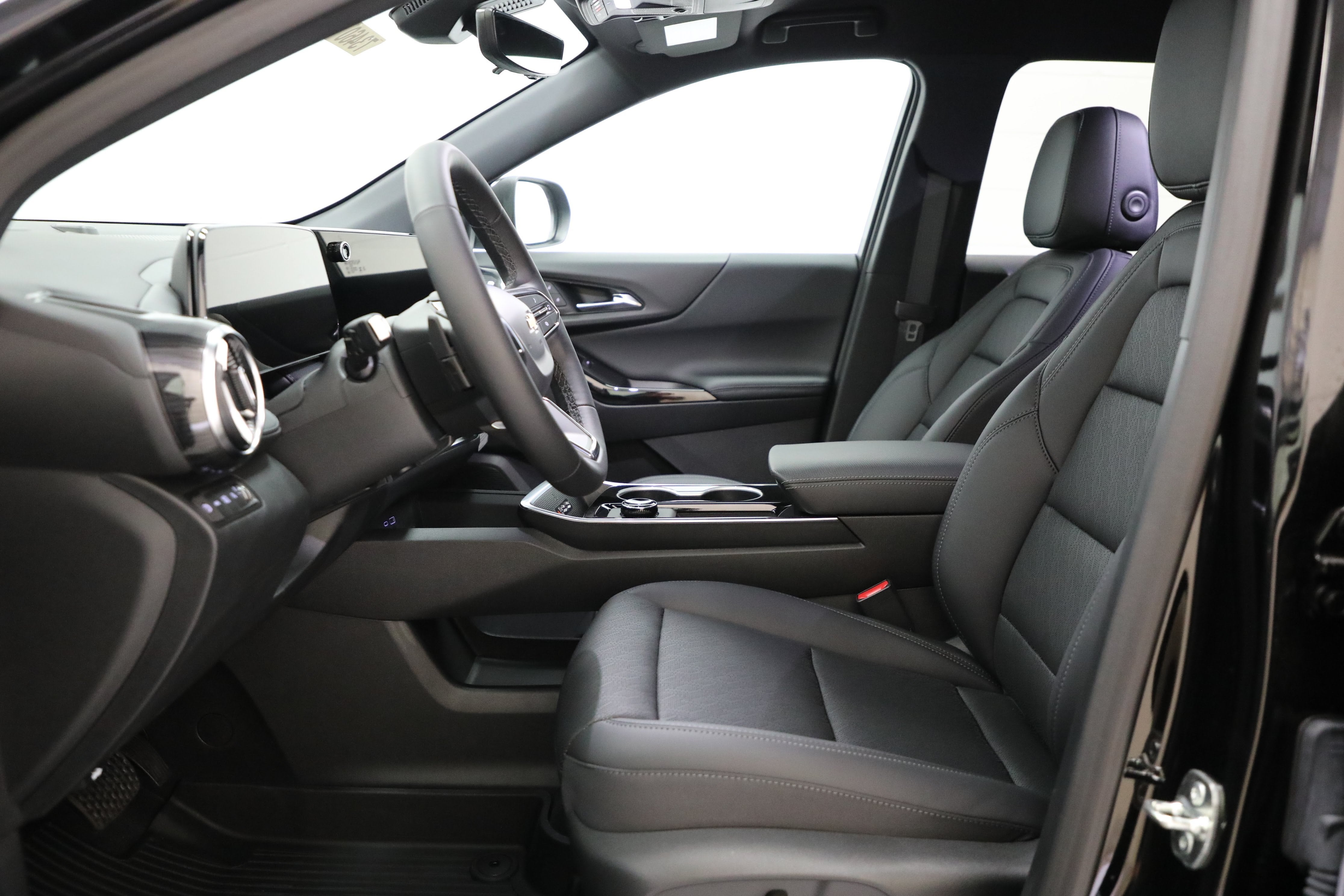 2027 Chevrolet Equinox AWD LT