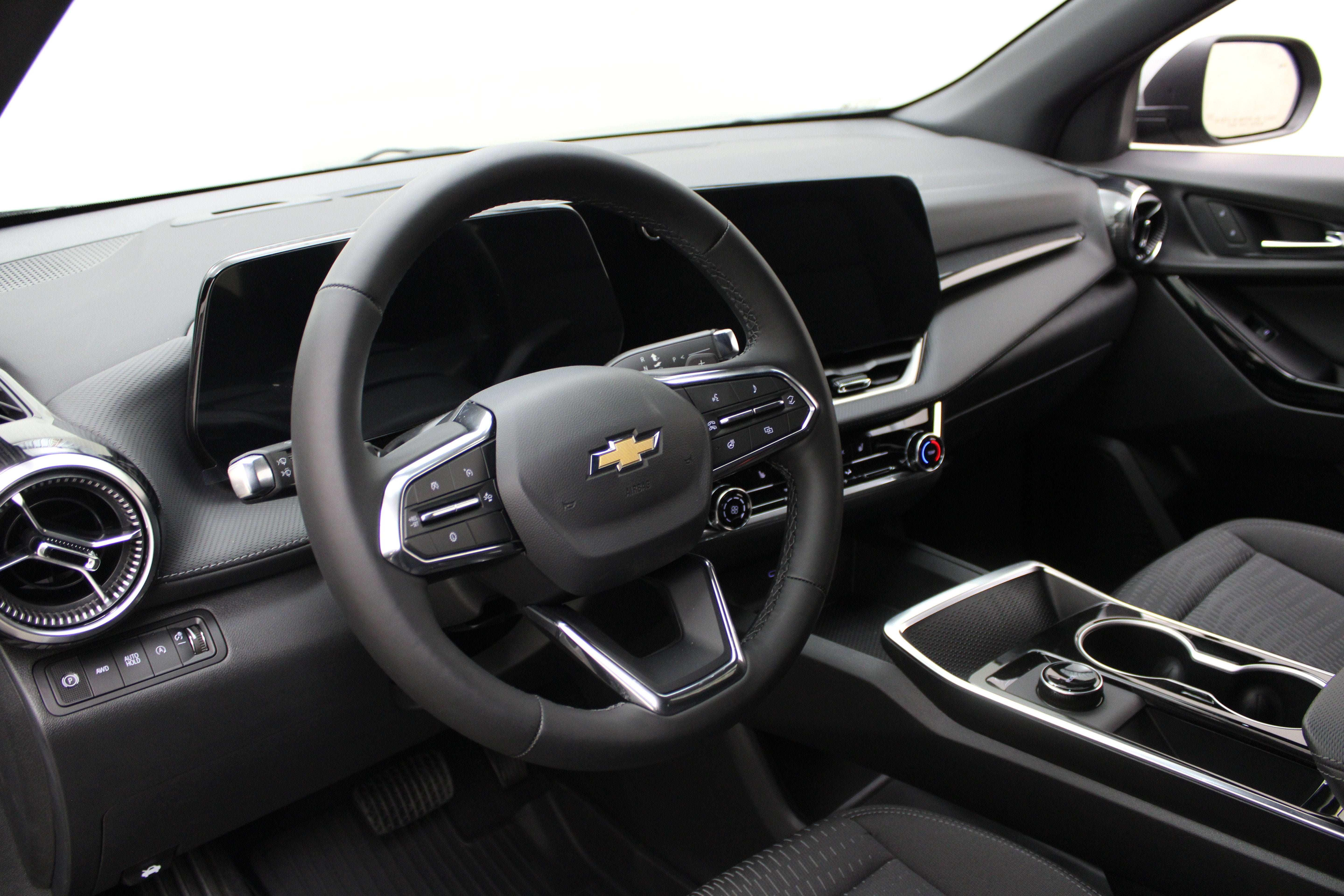 2027 Chevrolet Equinox AWD LT