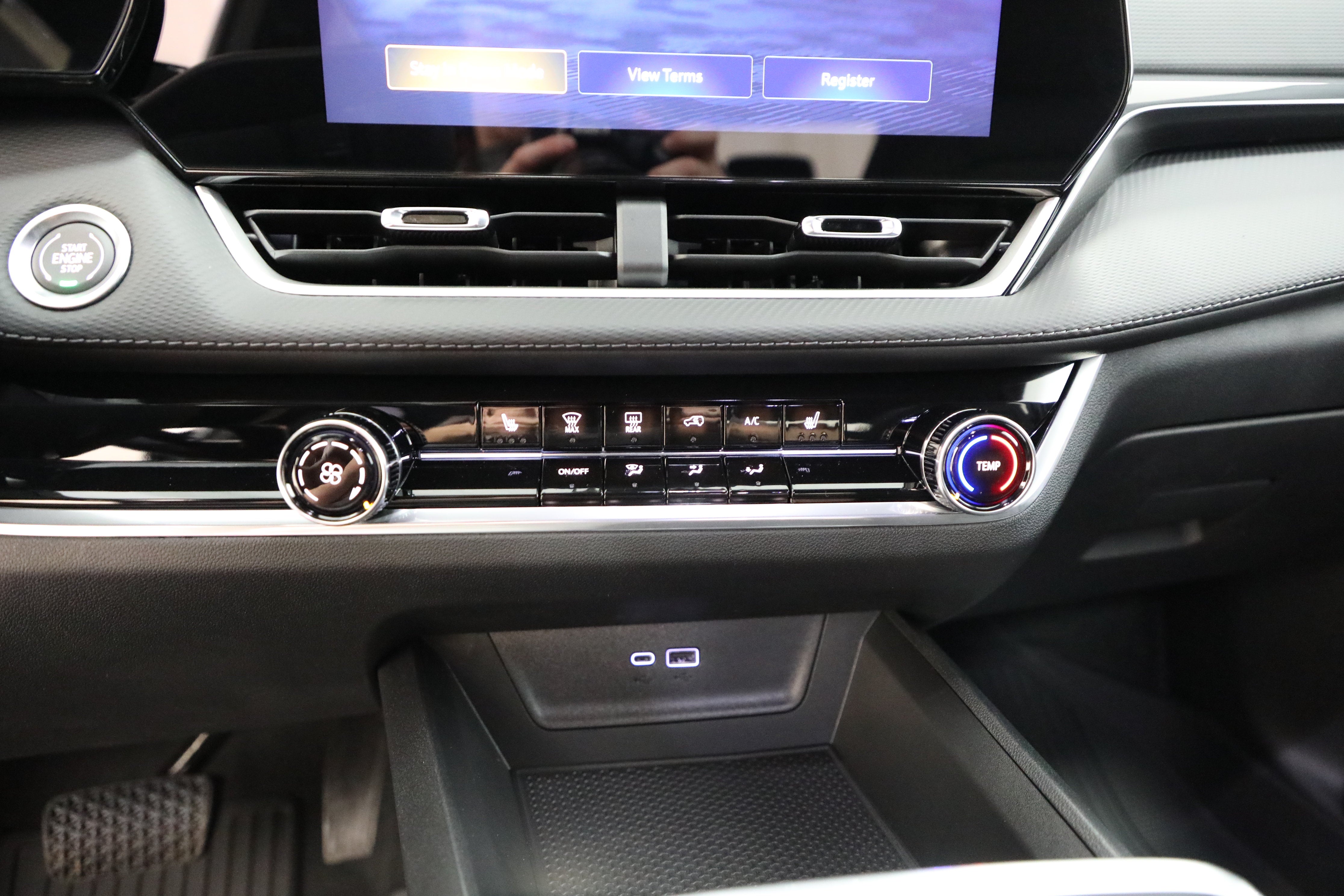 2027 Chevrolet Equinox AWD LT
