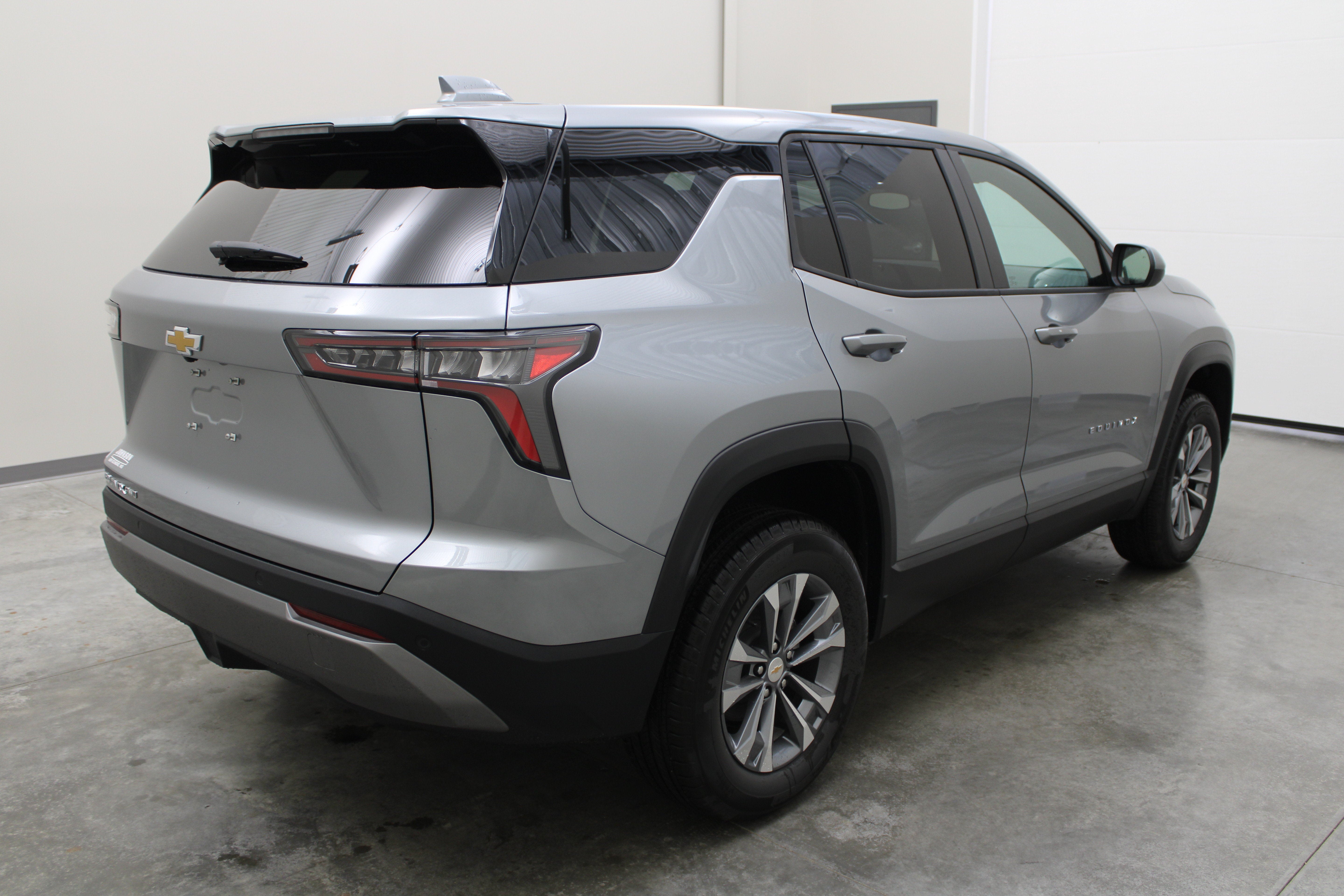 2027 Chevrolet Equinox AWD LT