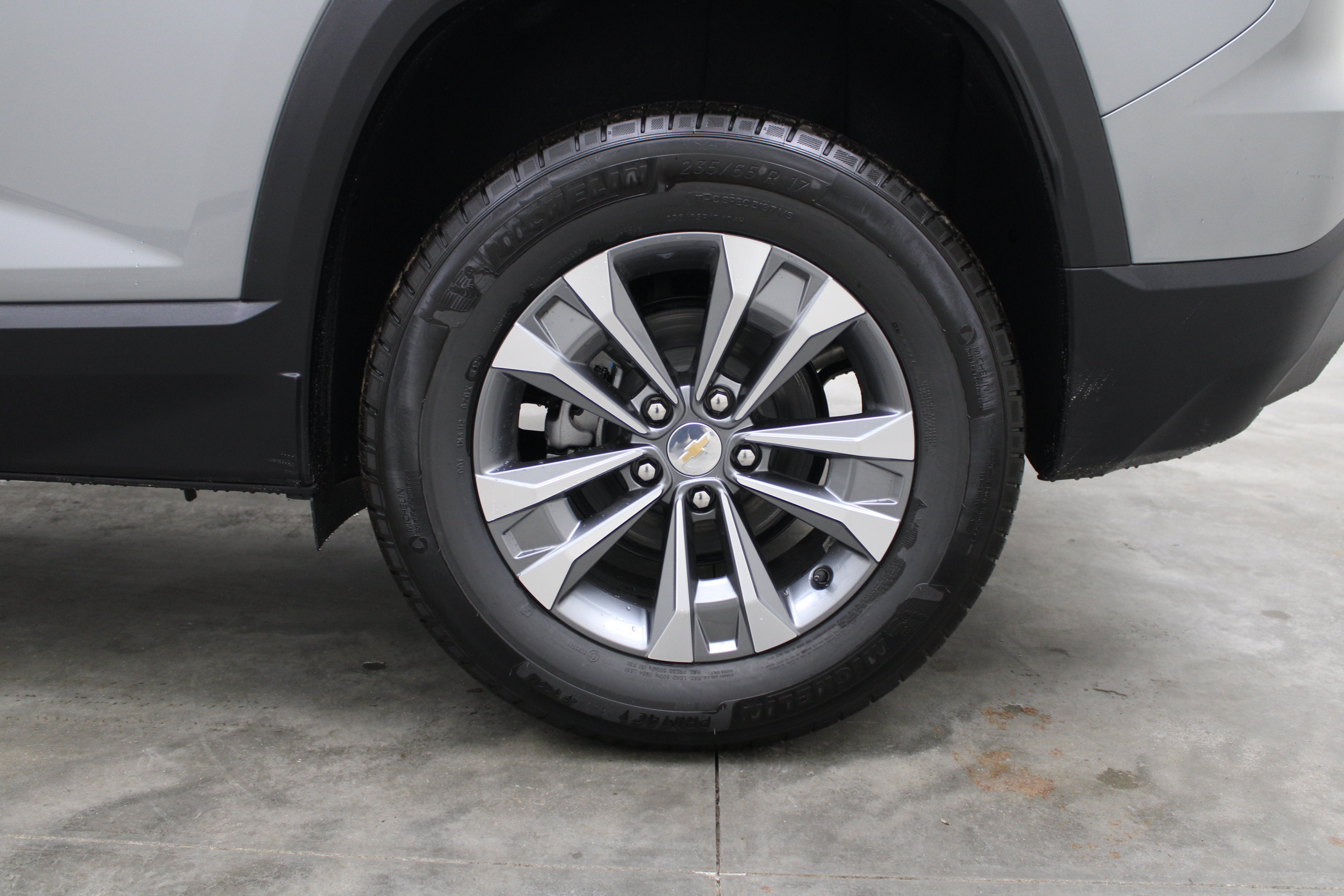 2027 Chevrolet Equinox AWD LT