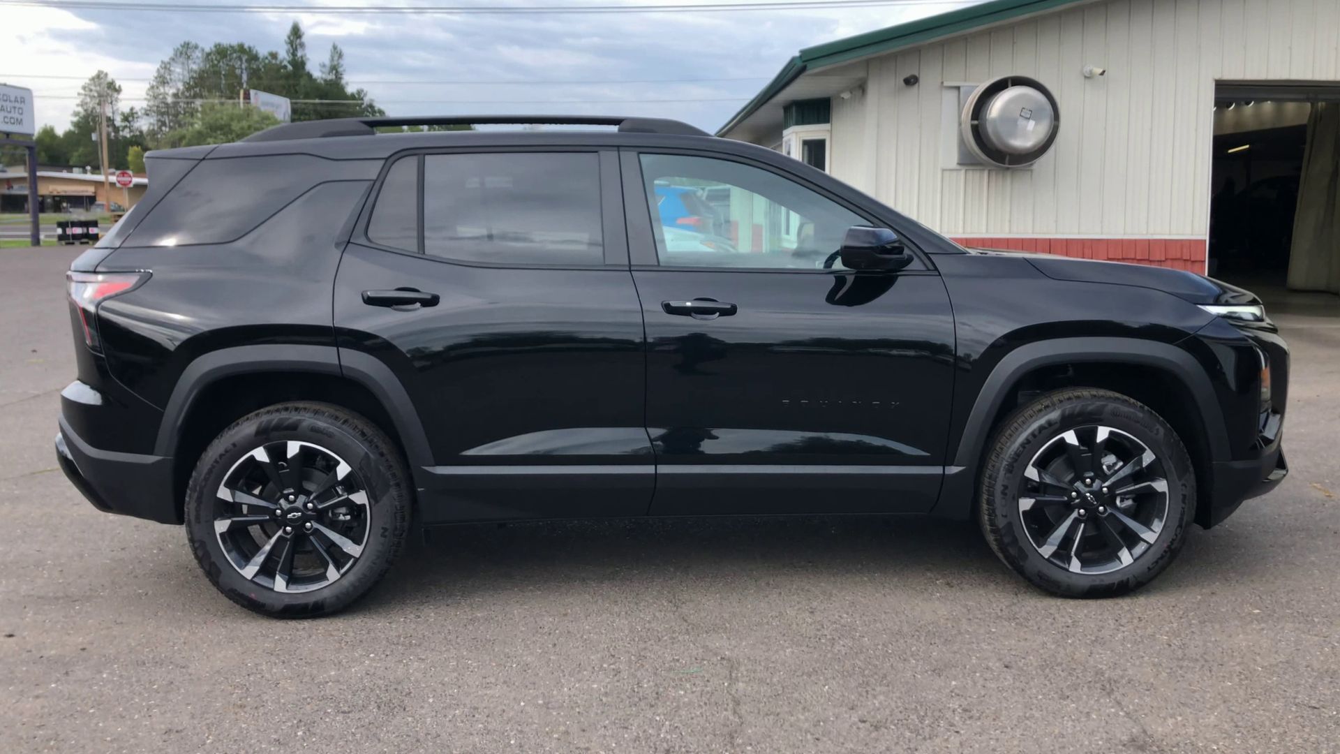 2027 Chevrolet Equinox AWD RS