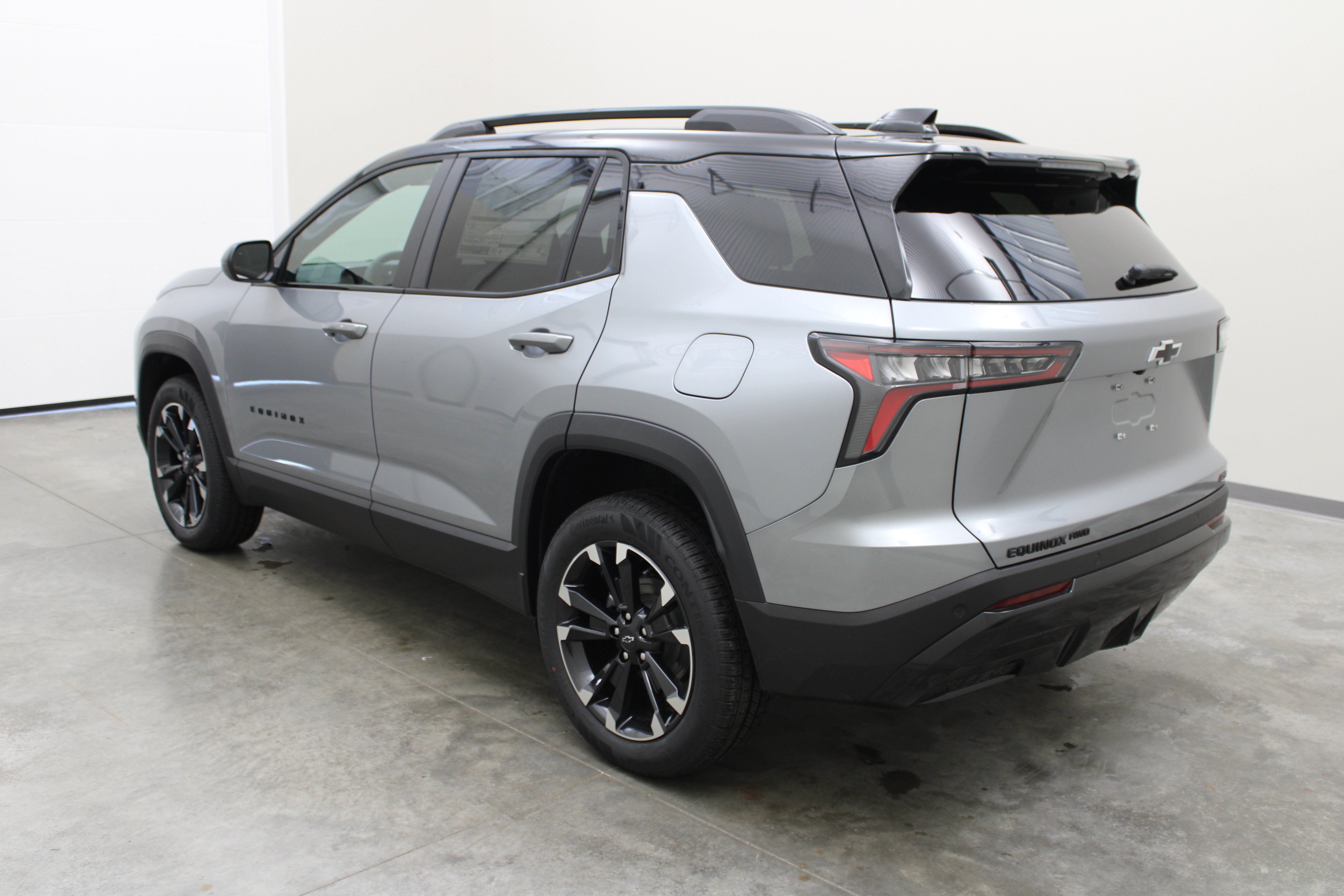 2027 Chevrolet Equinox AWD RS