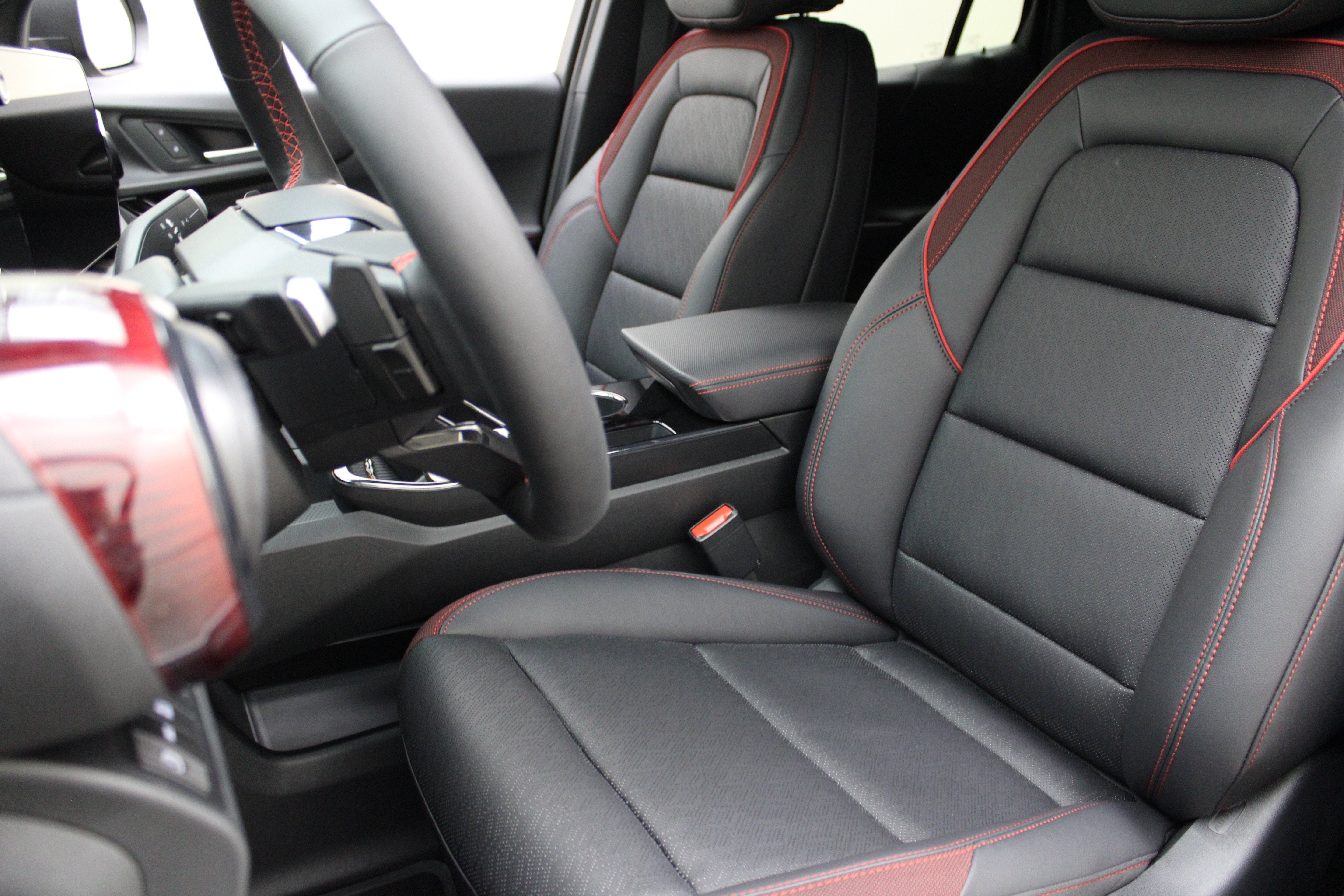 2027 Chevrolet Equinox AWD RS